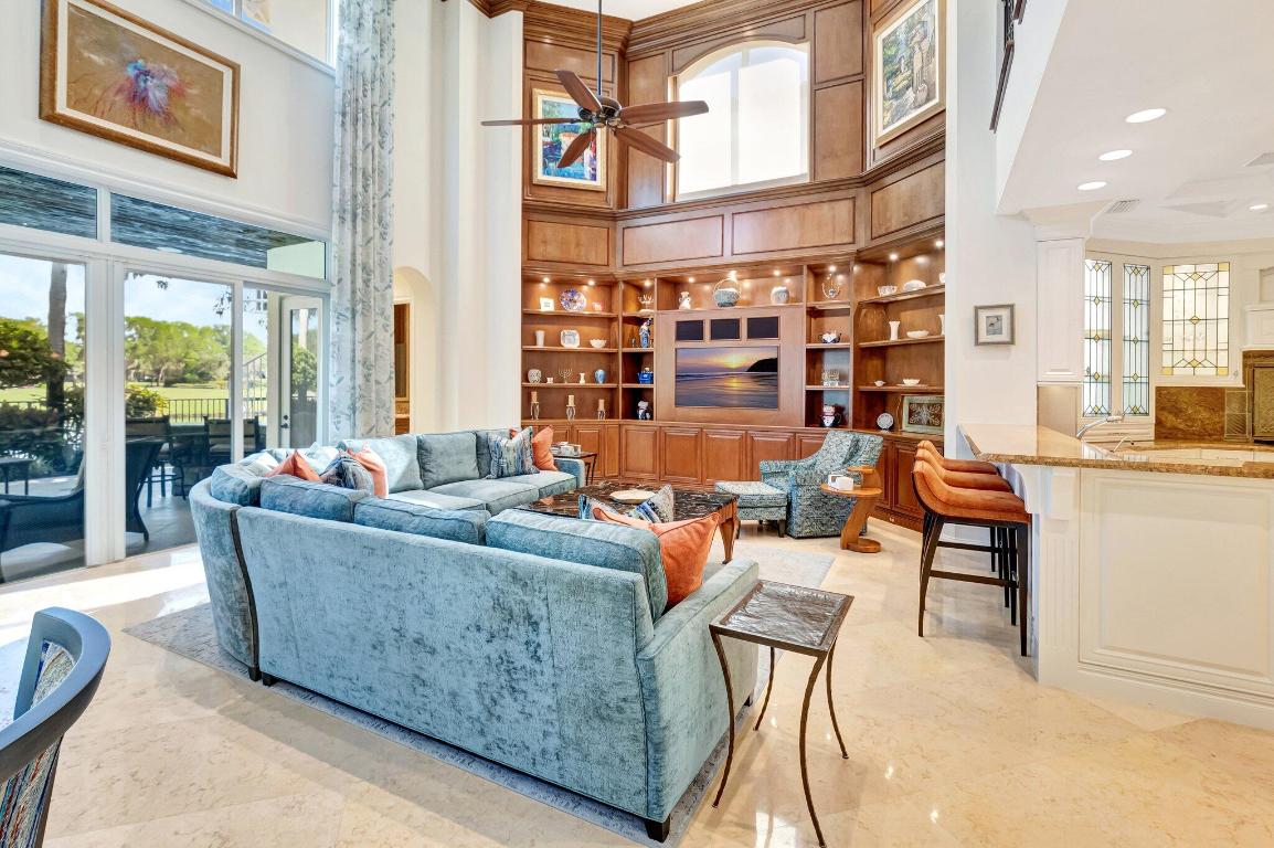 Mizner Country Club - Residential