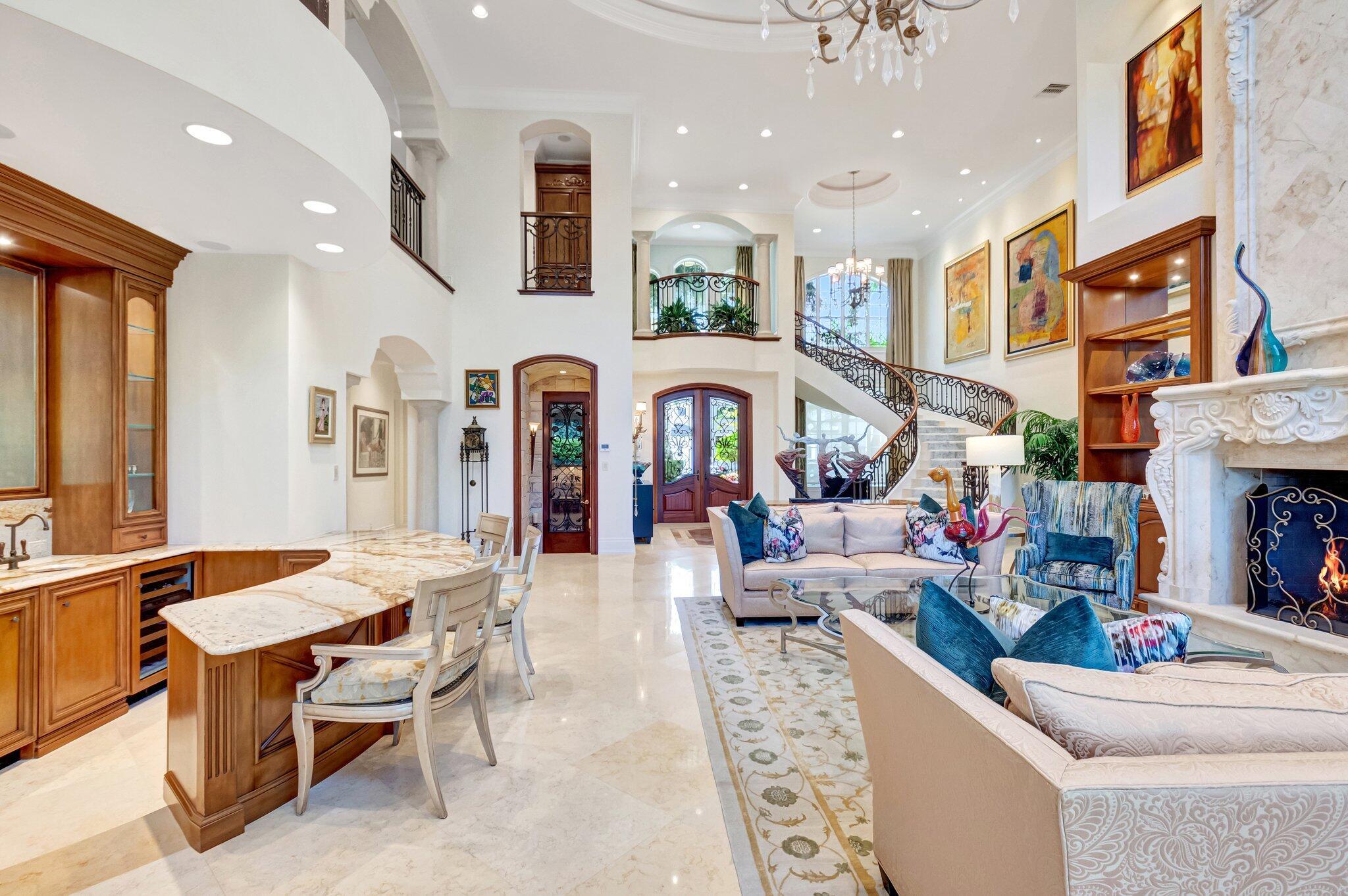 Mizner Country Club - Residential