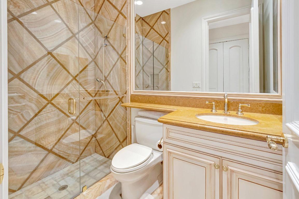 Mizner Country Club - Residential