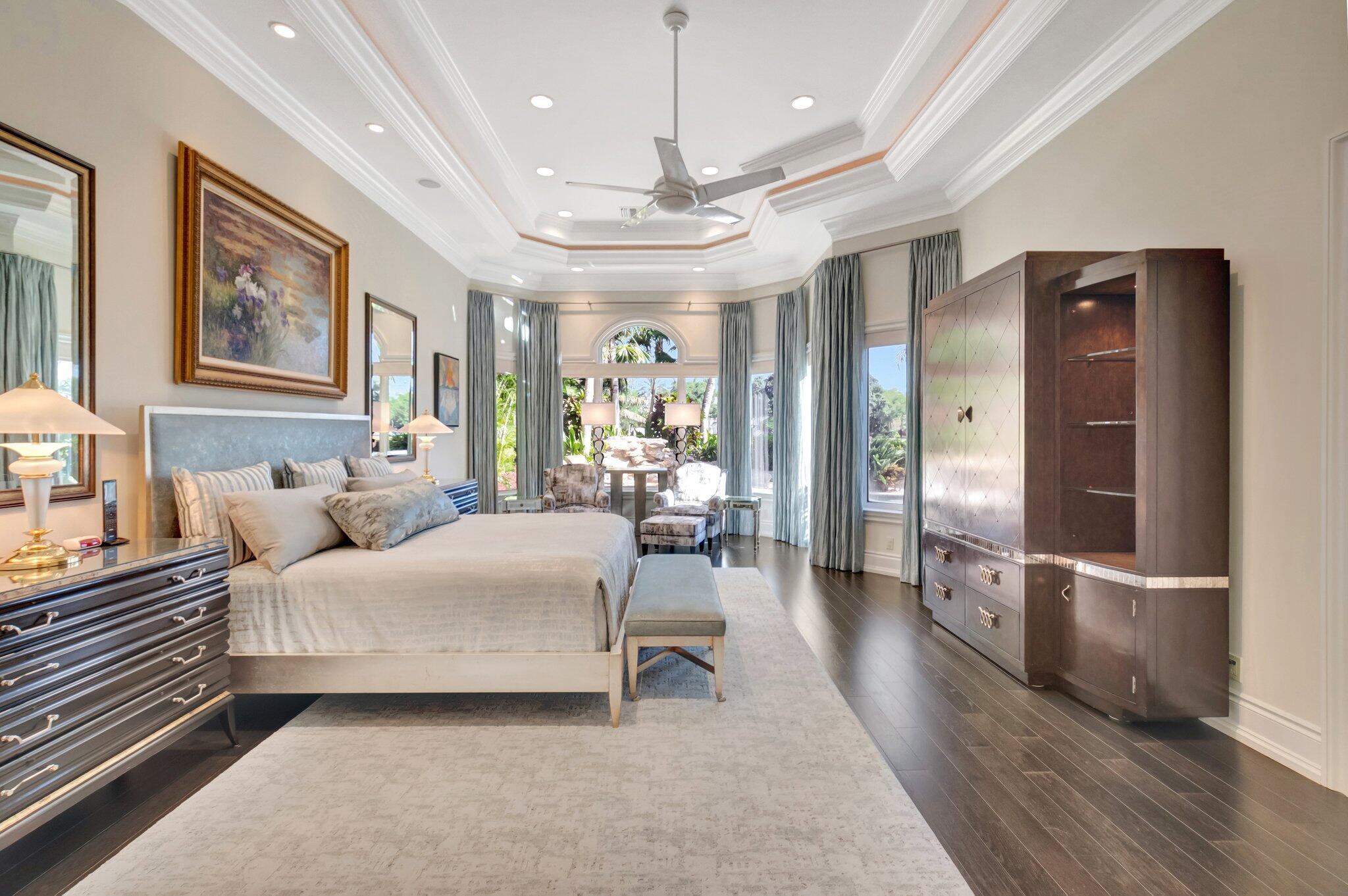 Mizner Country Club - Residential