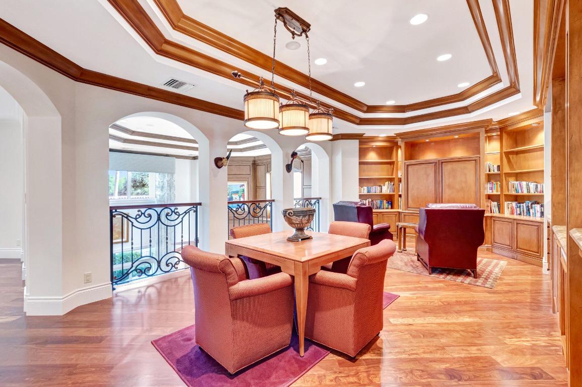 Mizner Country Club - Residential