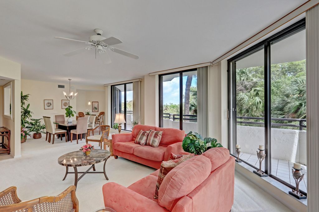 Photo of 3322 Casseekey Island Road #302, Jupiter, FL 33477 (MLS # R10786600)