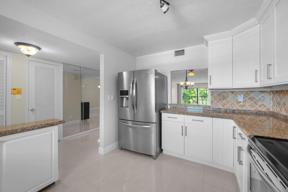 300 N Highway A1a 306o