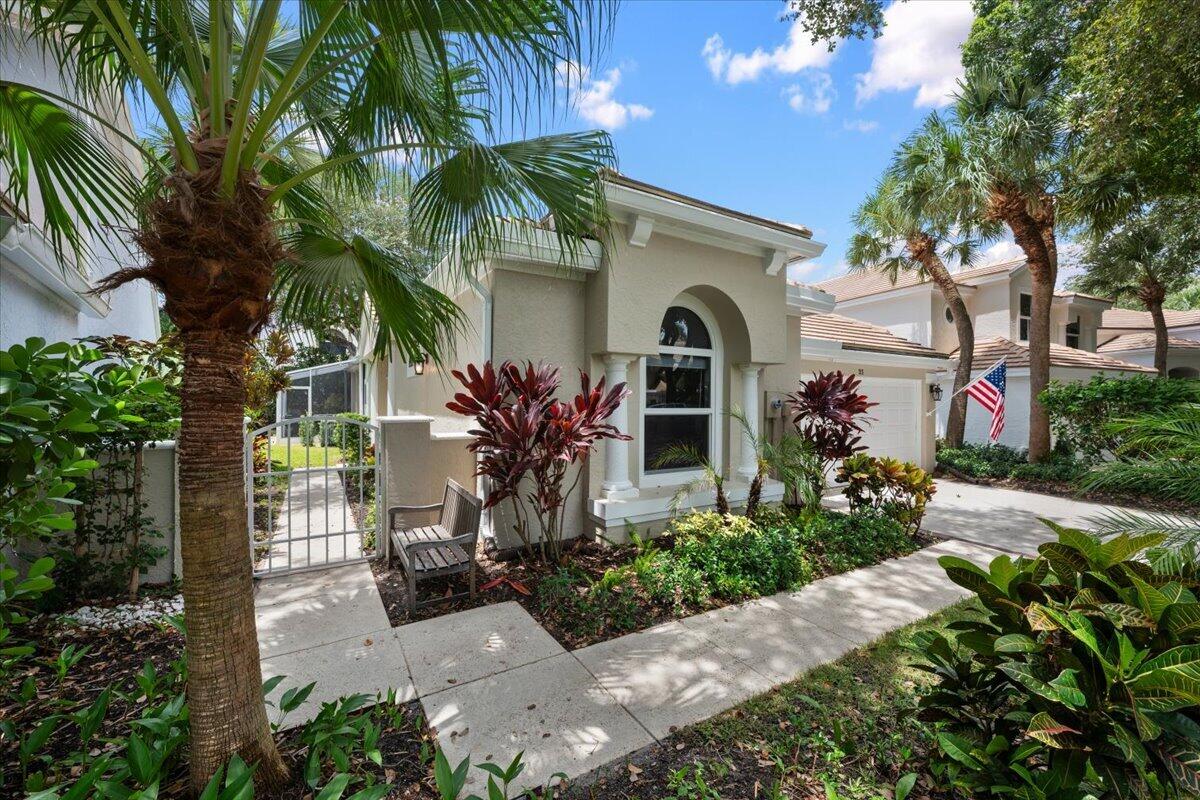 21 Grand Bay Circle