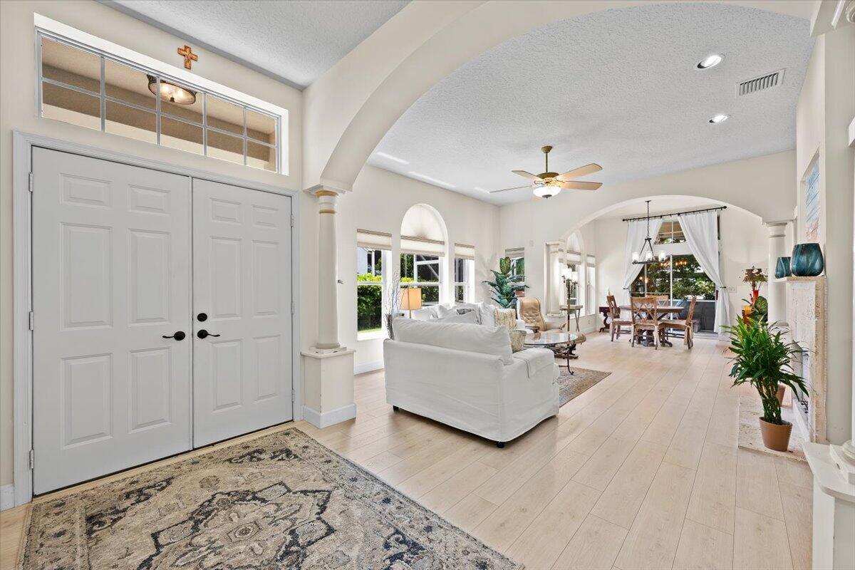 21 Grand Bay Circle