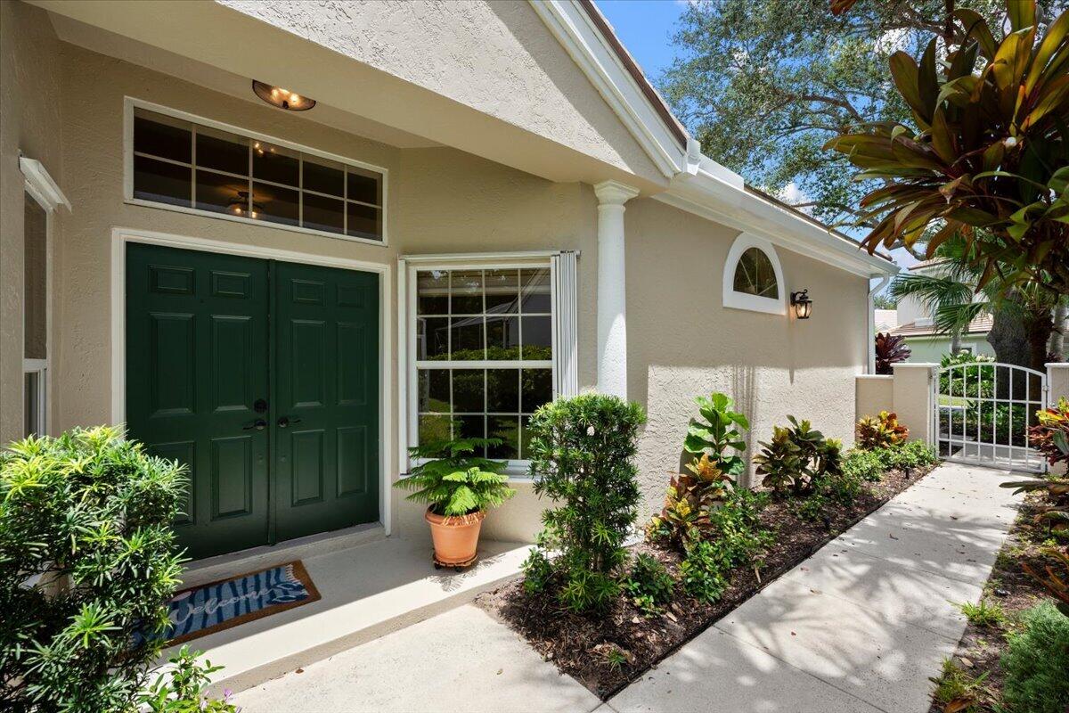 21 Grand Bay Circle