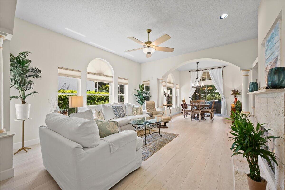 21 Grand Bay Circle