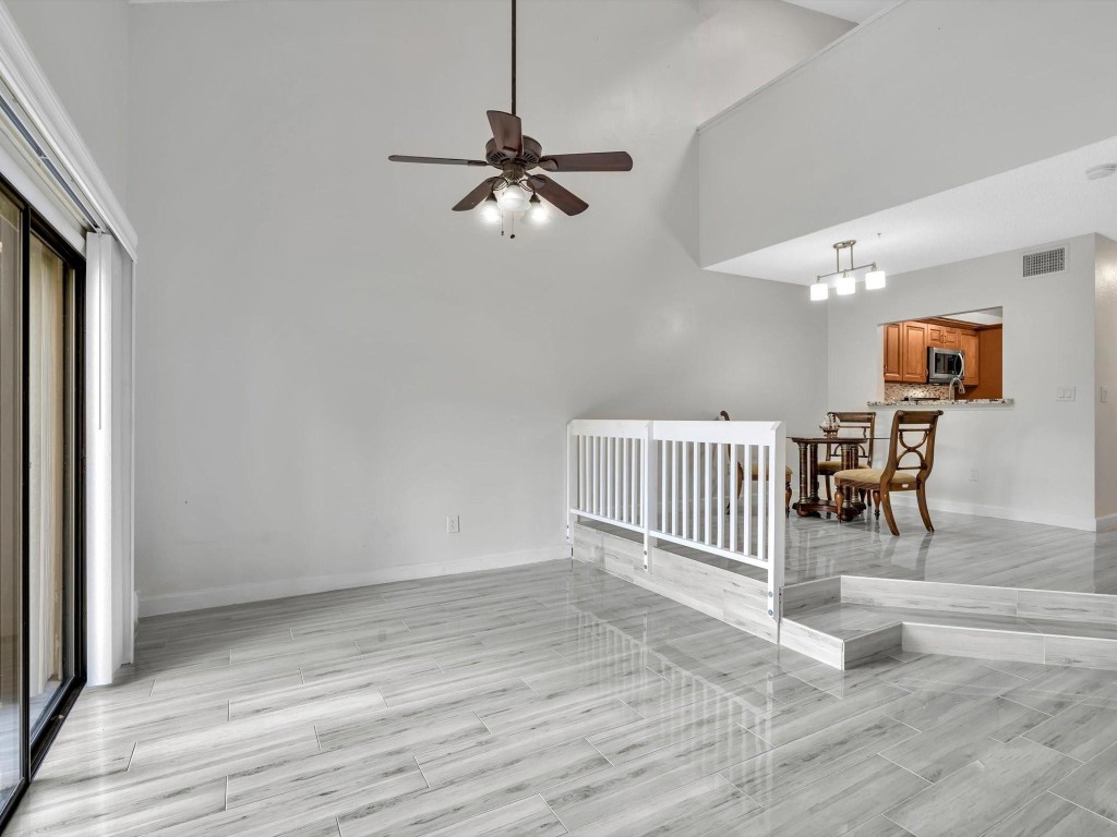 Pine Island Lakes - Residential Lease