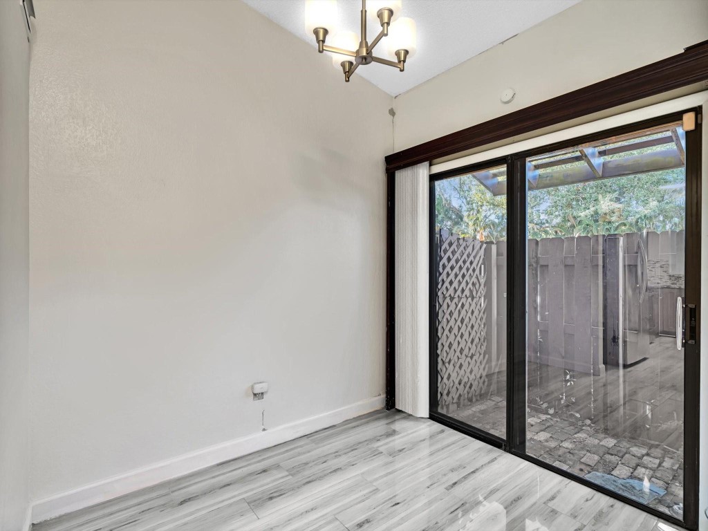 Pine Island Lakes - Residential Lease