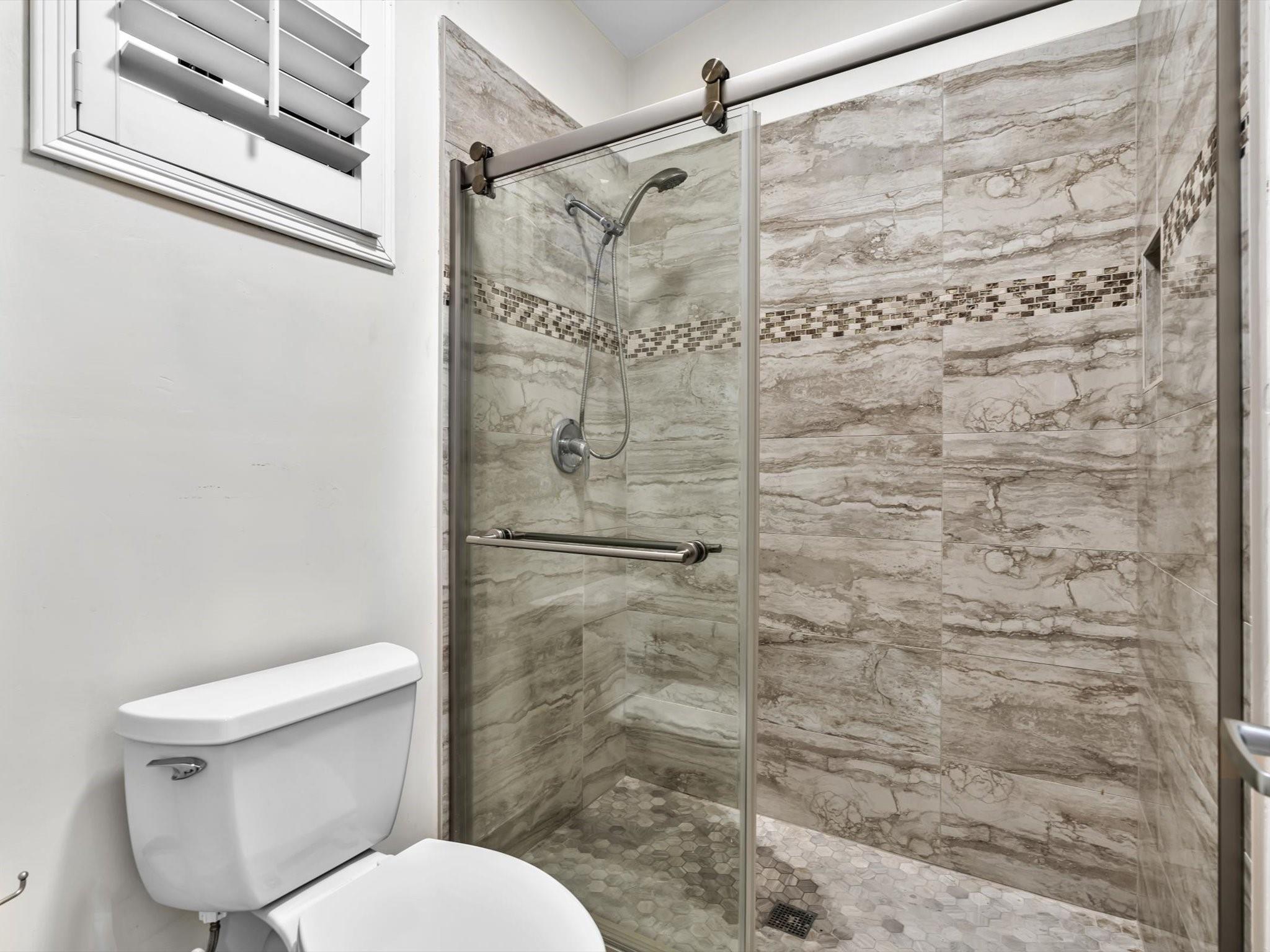 Pine Island Lakes - Residential Lease