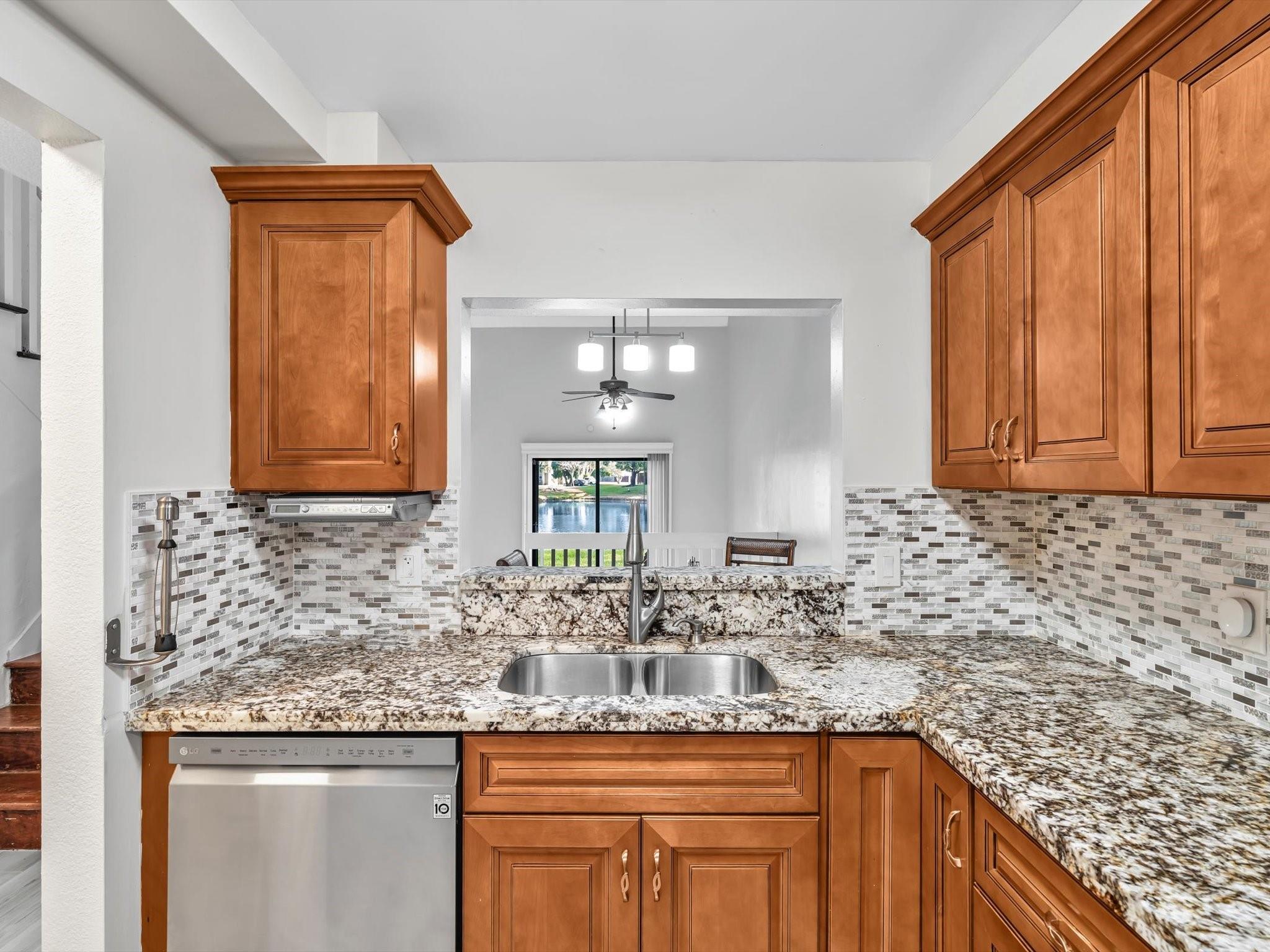 Pine Island Lakes - Residential Lease