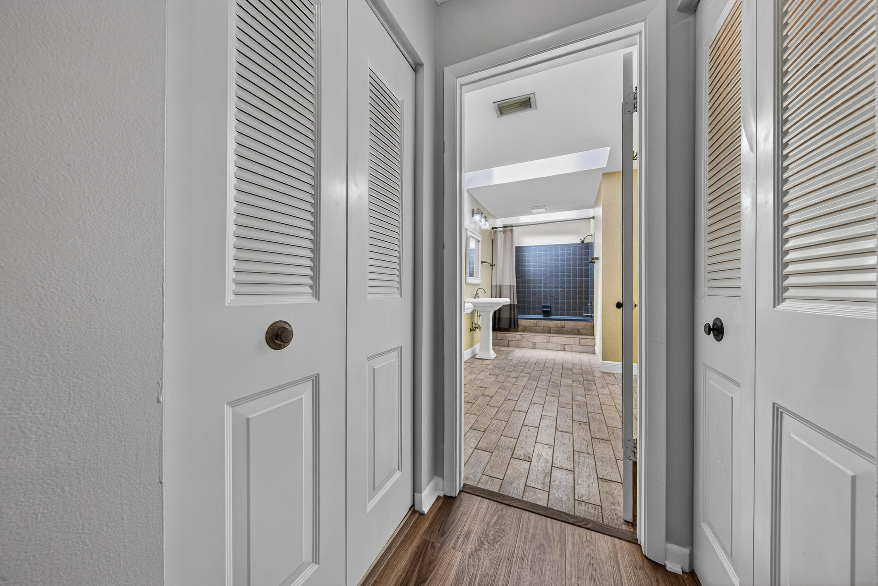 LAKES OF DEER CREEK CONDO - Residential