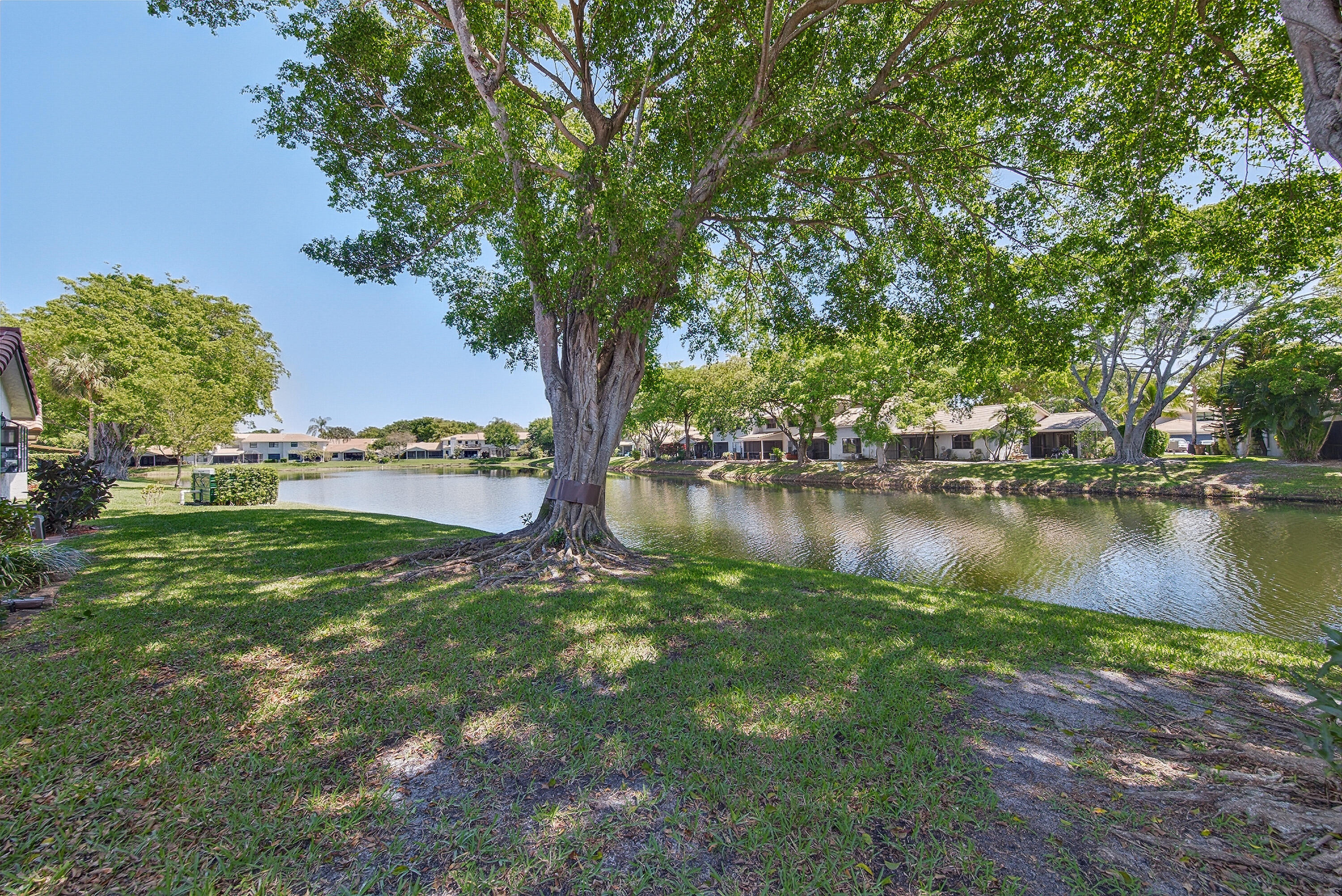 LAKES OF DEER CREEK CONDO - Residential