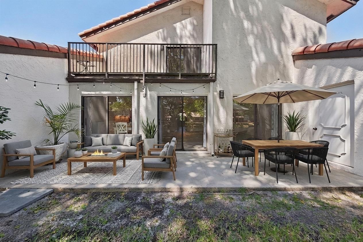 LAKES OF DEER CREEK CONDO - Residential