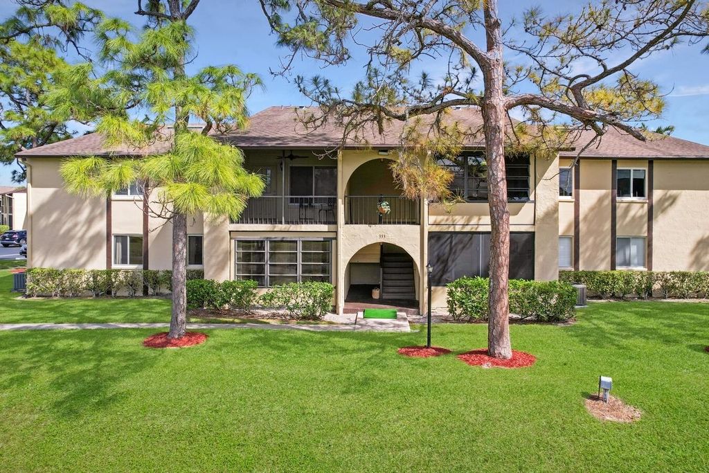 Photo of 333 Pine Ridge Circle Cir #C-1, Green Acres, FL 33463 (MLS # R10780449)