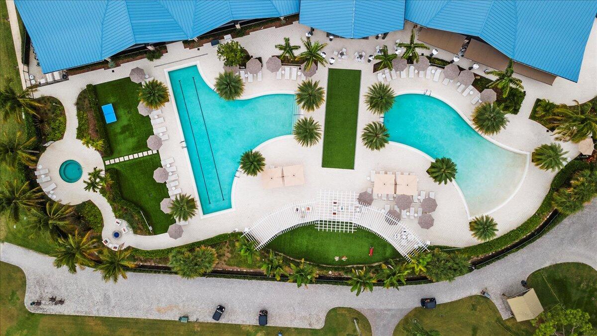 EASTPOINTE SUB PL 9-A IN PB49P3 LT 22 - Residential