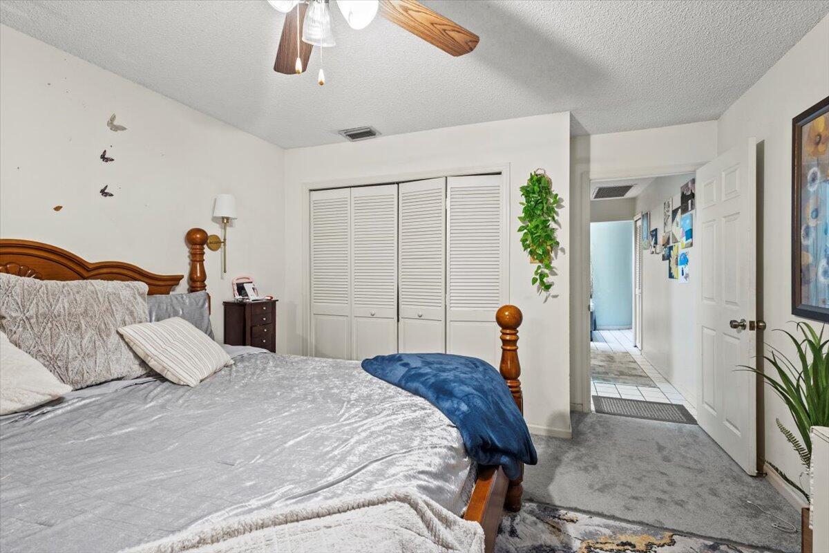 EASTPOINTE SUB PL 9-A IN PB49P3 LT 22 - Residential