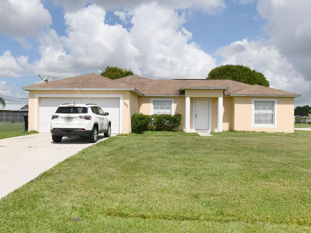 Photo of 1001 SW John Maccormack Terrace, Port St Lucie, FL 34953 (MLS # R11118717)