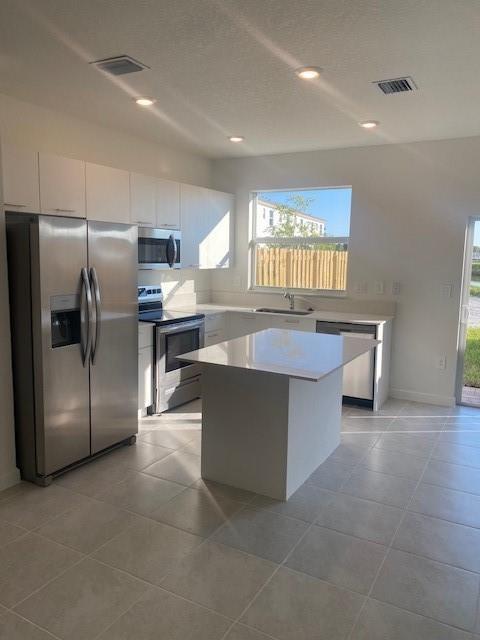 WESTVIEW PROVENCE COLLECT - Residential Lease