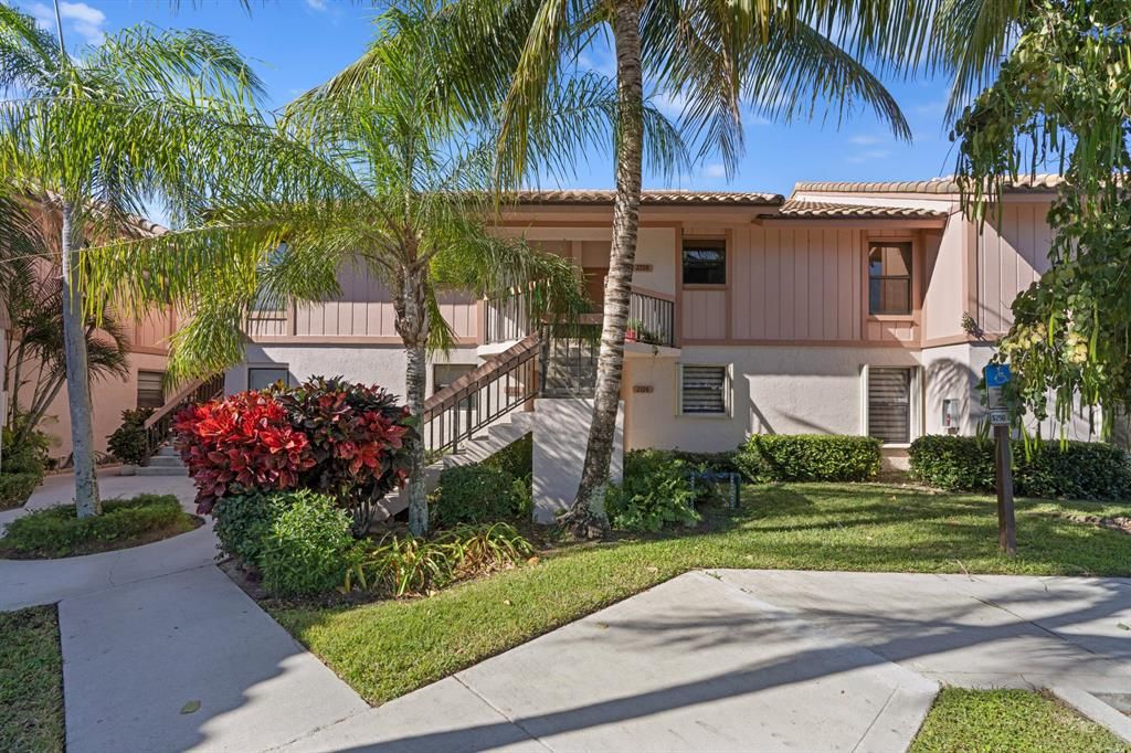 Photo of 3325 Jaywood Terrace #1090, Boca Raton, FL 33431 (MLS # R10879648)