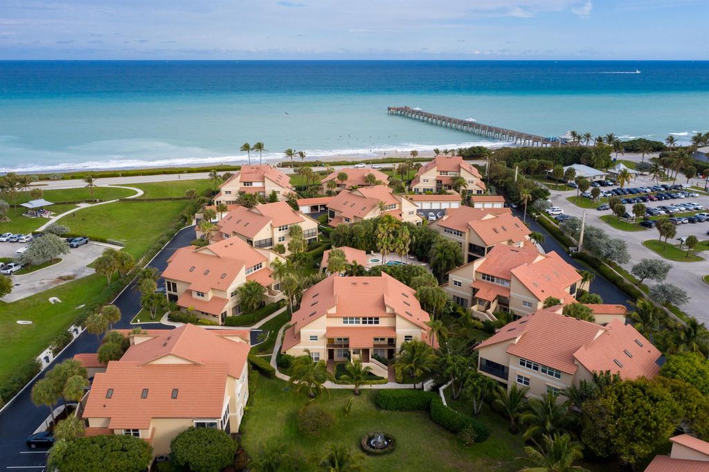 Photo of 4161 S Us Highway 1 #G3, Jupiter, FL 33477 (MLS # R10910548)