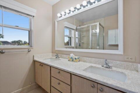 STAMFORD AT SUNSET TRACE - Residential