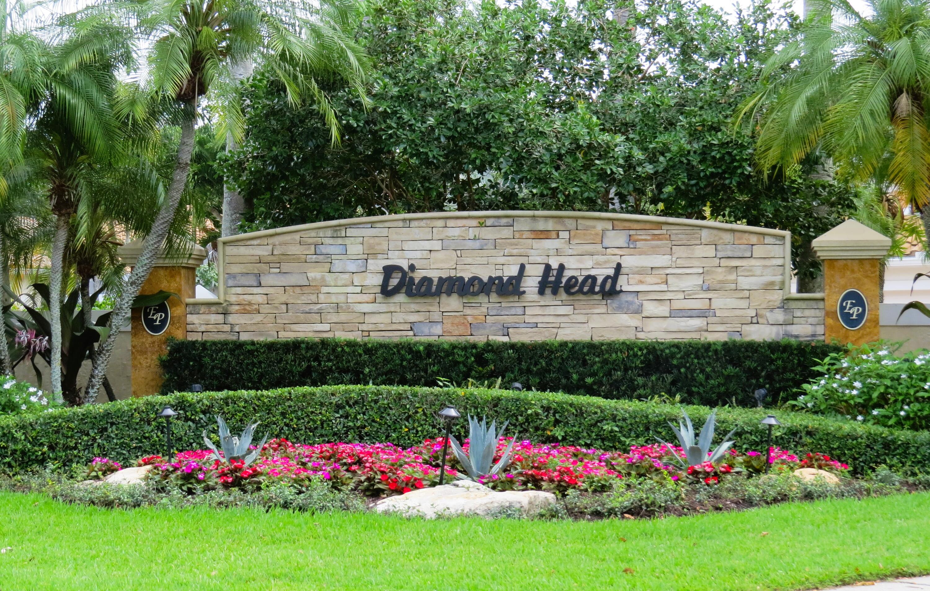 DIAMOND HEAD - Residential