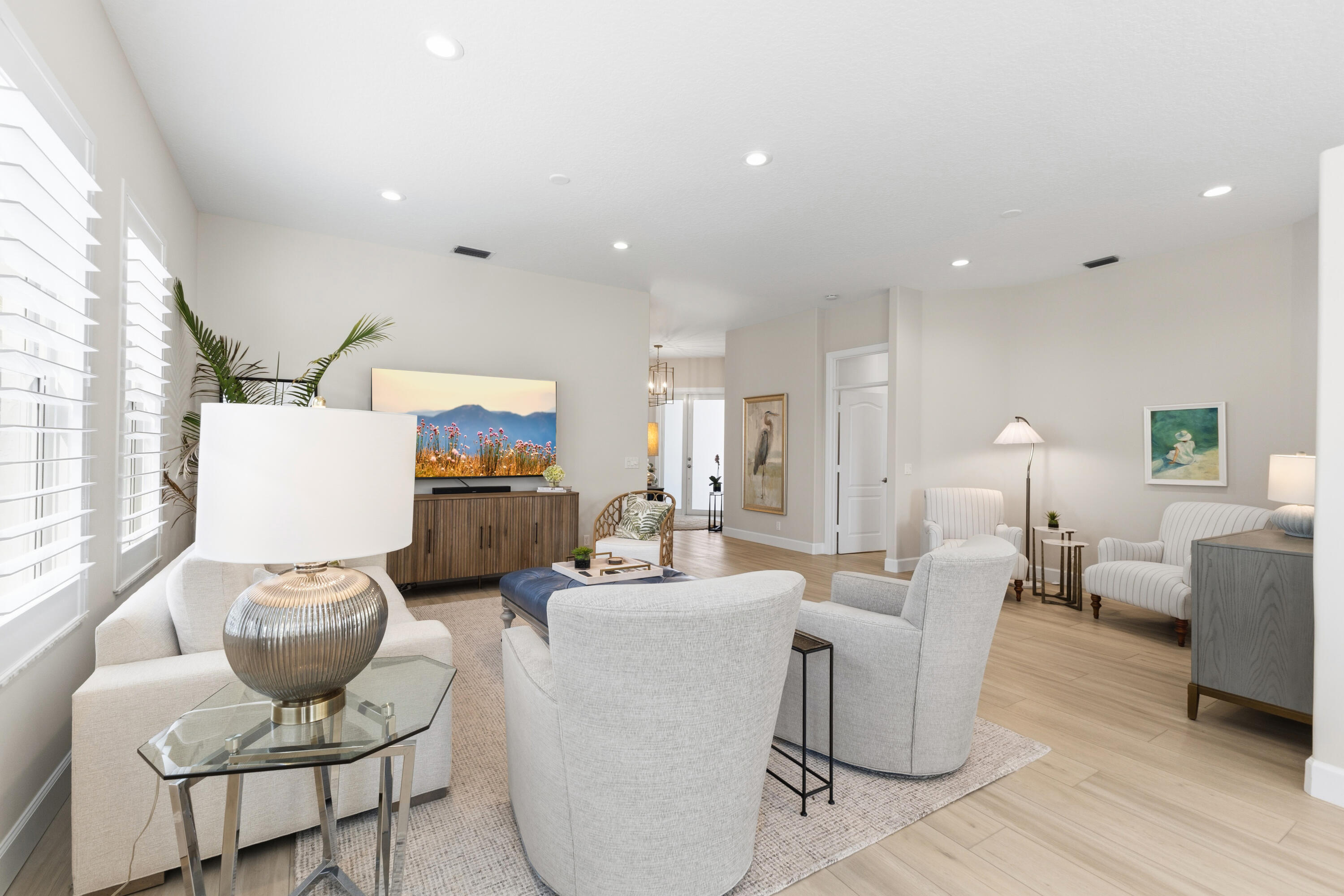 DIAMOND HEAD - Residential