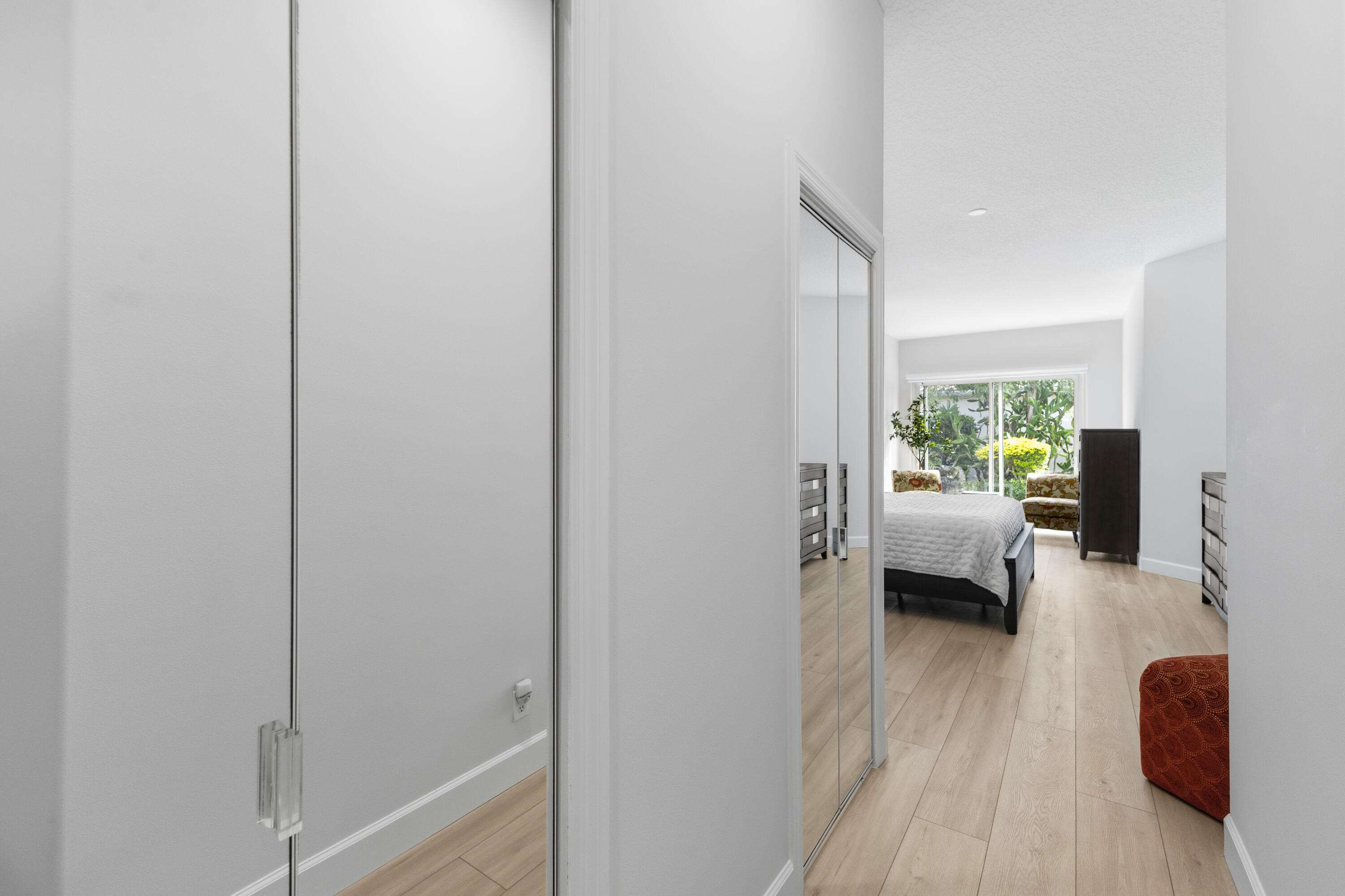 DIAMOND HEAD - Residential
