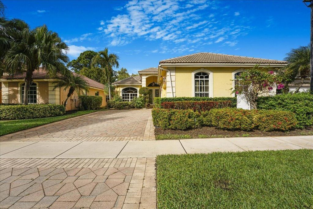 Photo of 5605 Fountains Drive S, Lake Worth, FL 33467 (MLS # R11112295)