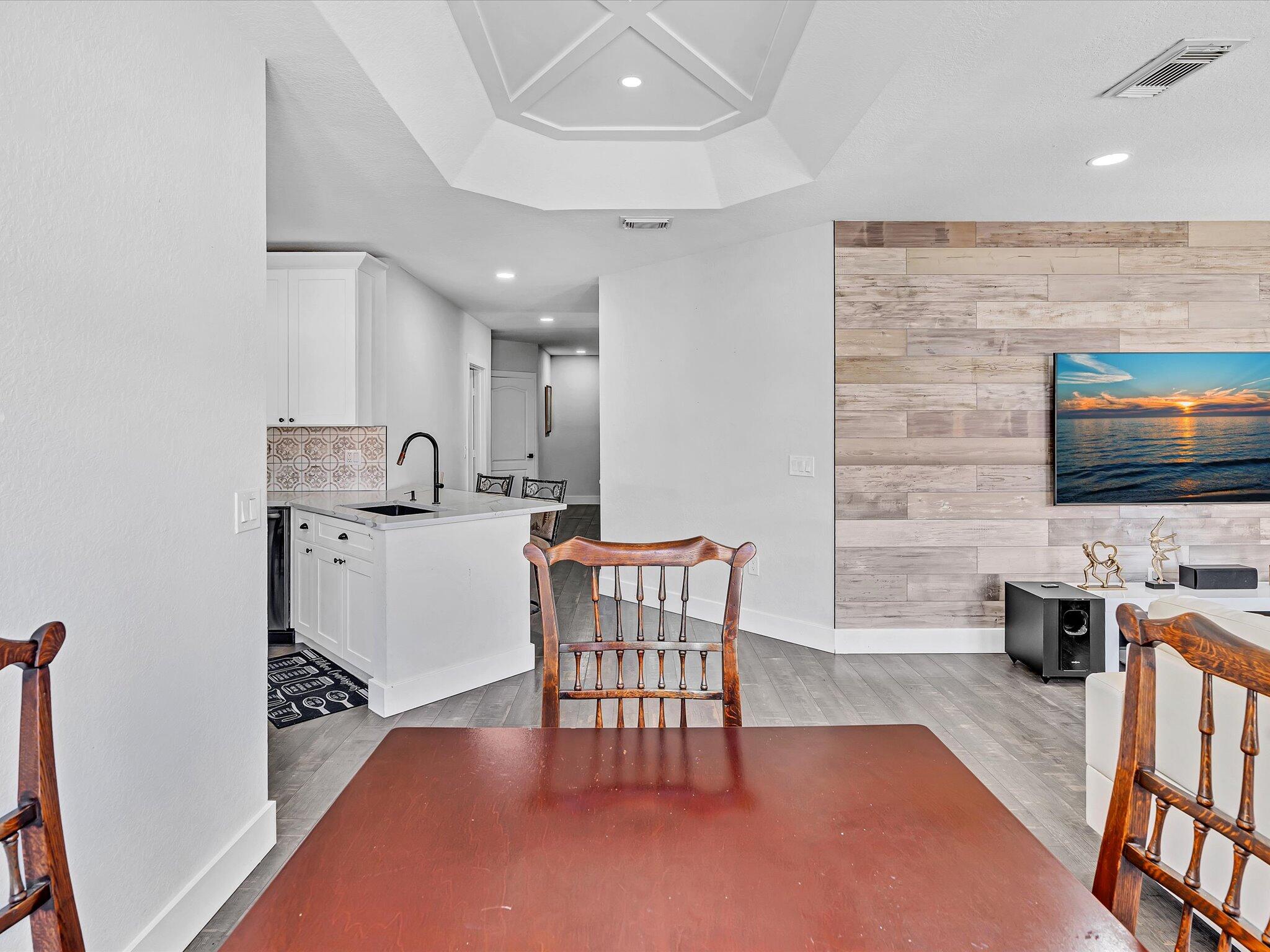 RESIDENCES OF BELMONT AT BOYNTON BEACH CONDOMINIUM - Residential