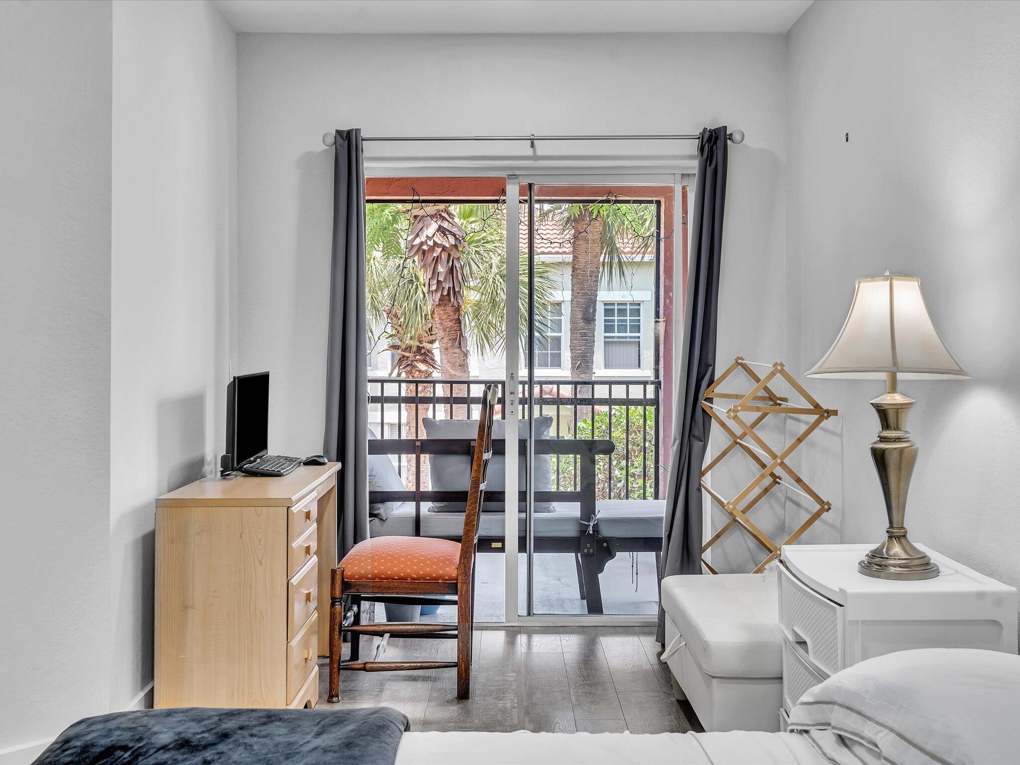 RESIDENCES OF BELMONT AT BOYNTON BEACH CONDOMINIUM - Residential