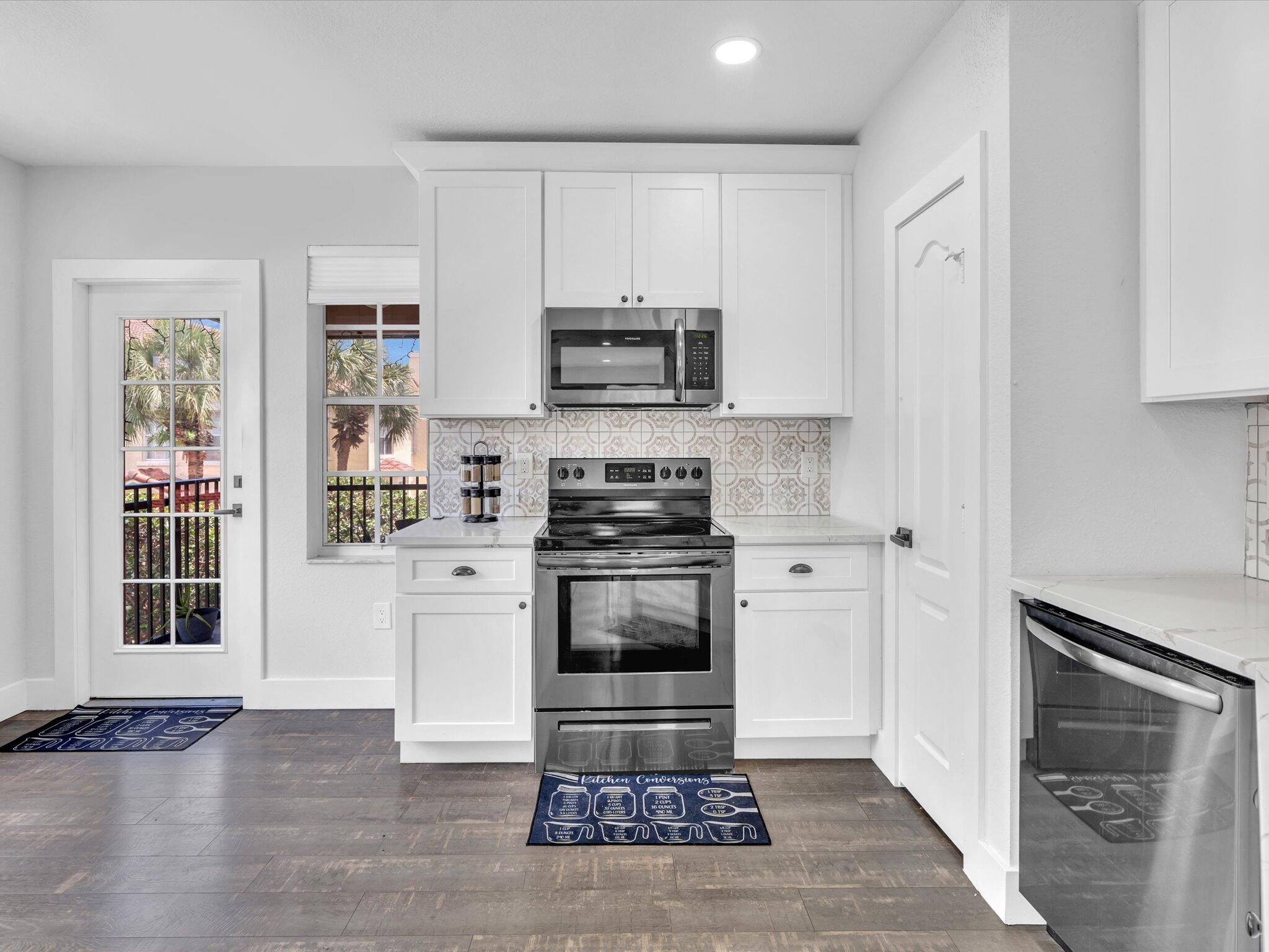 RESIDENCES OF BELMONT AT BOYNTON BEACH CONDOMINIUM - Residential