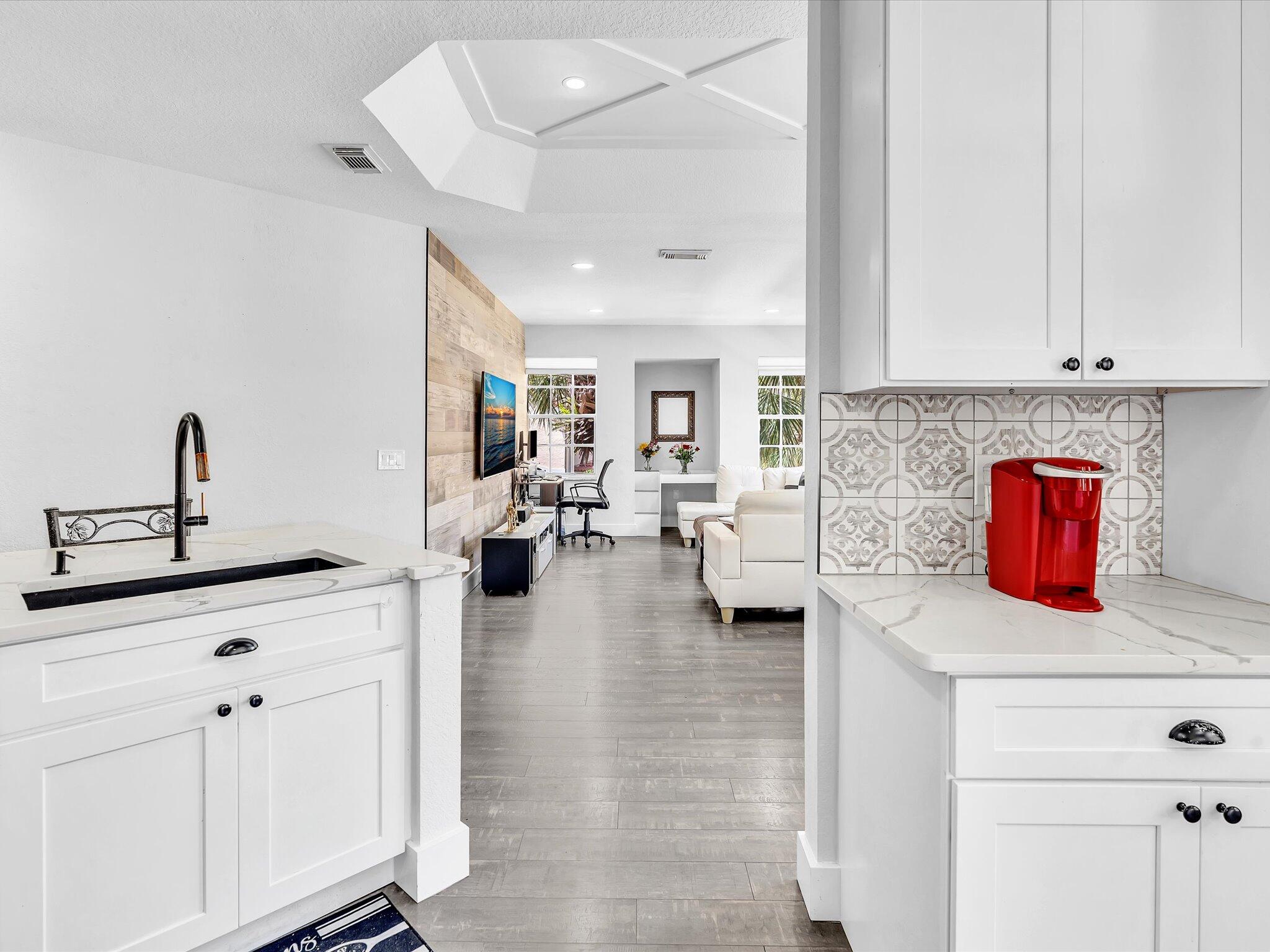 RESIDENCES OF BELMONT AT BOYNTON BEACH CONDOMINIUM - Residential