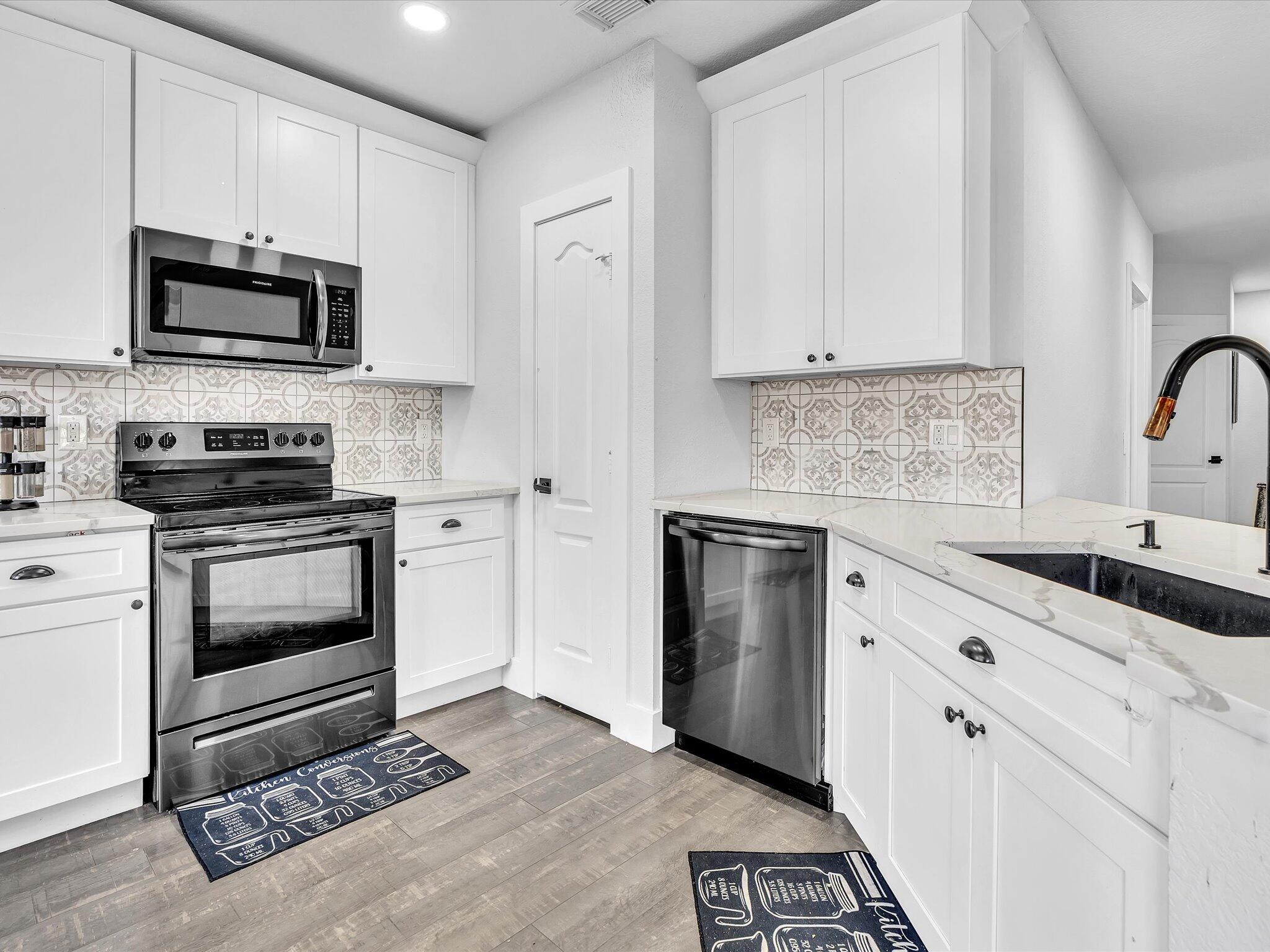 RESIDENCES OF BELMONT AT BOYNTON BEACH CONDOMINIUM - Residential