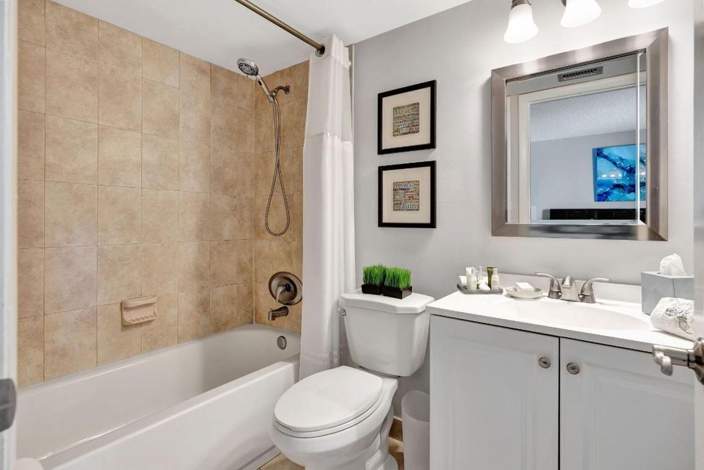 Photo of 1605 S Us Highway 1 #V6-205, Jupiter, FL 33477 (MLS # R11077801)