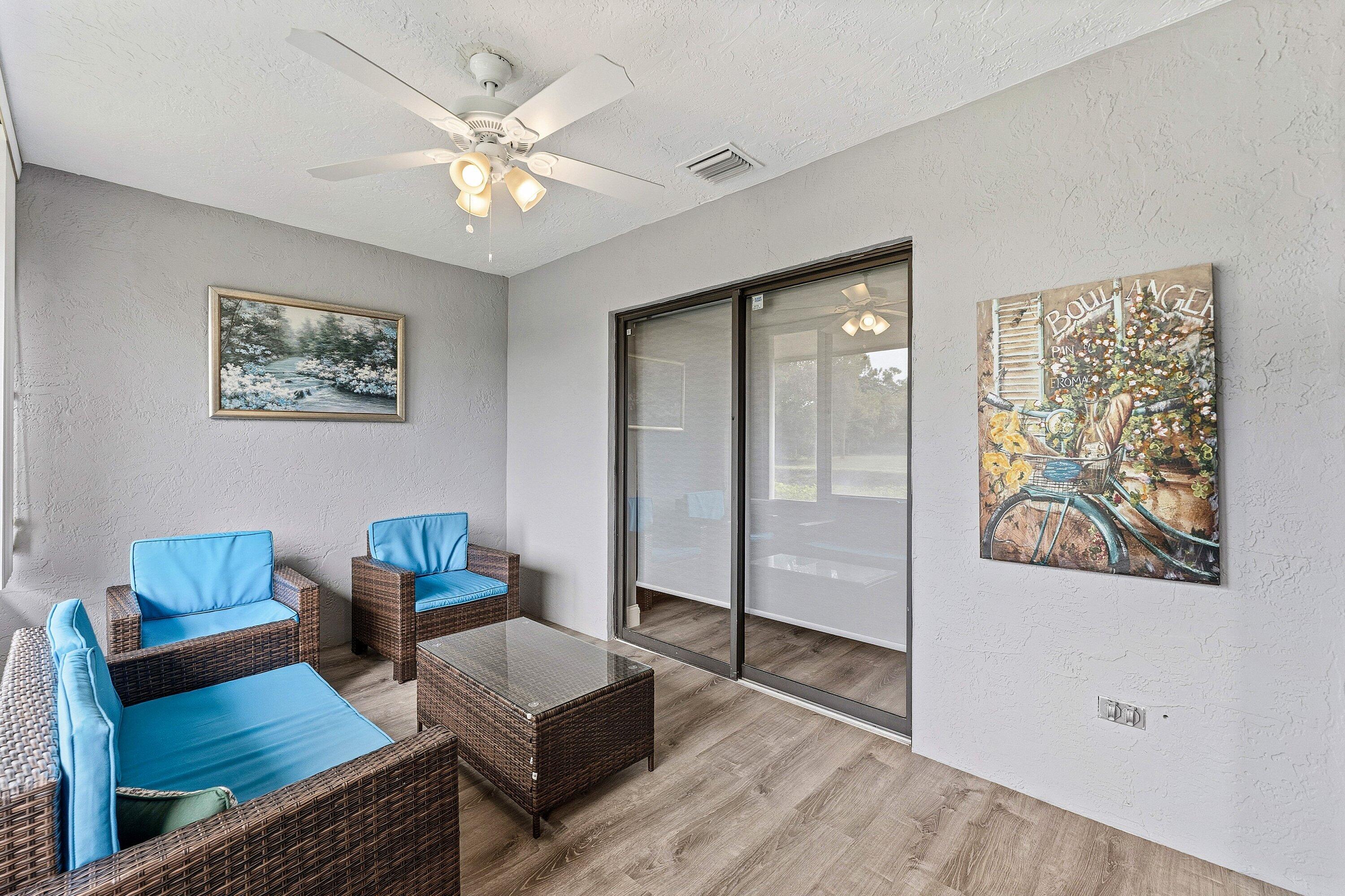 HUNTINGTON POINTE - Residential