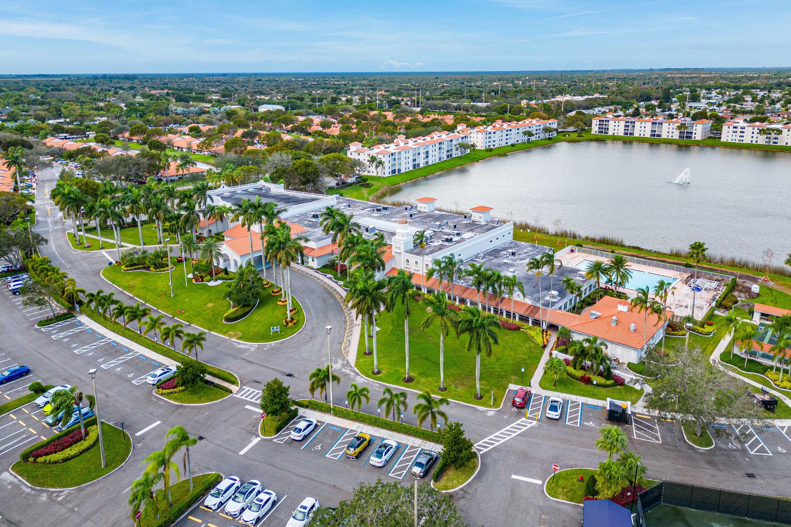 HUNTINGTON POINTE - Residential