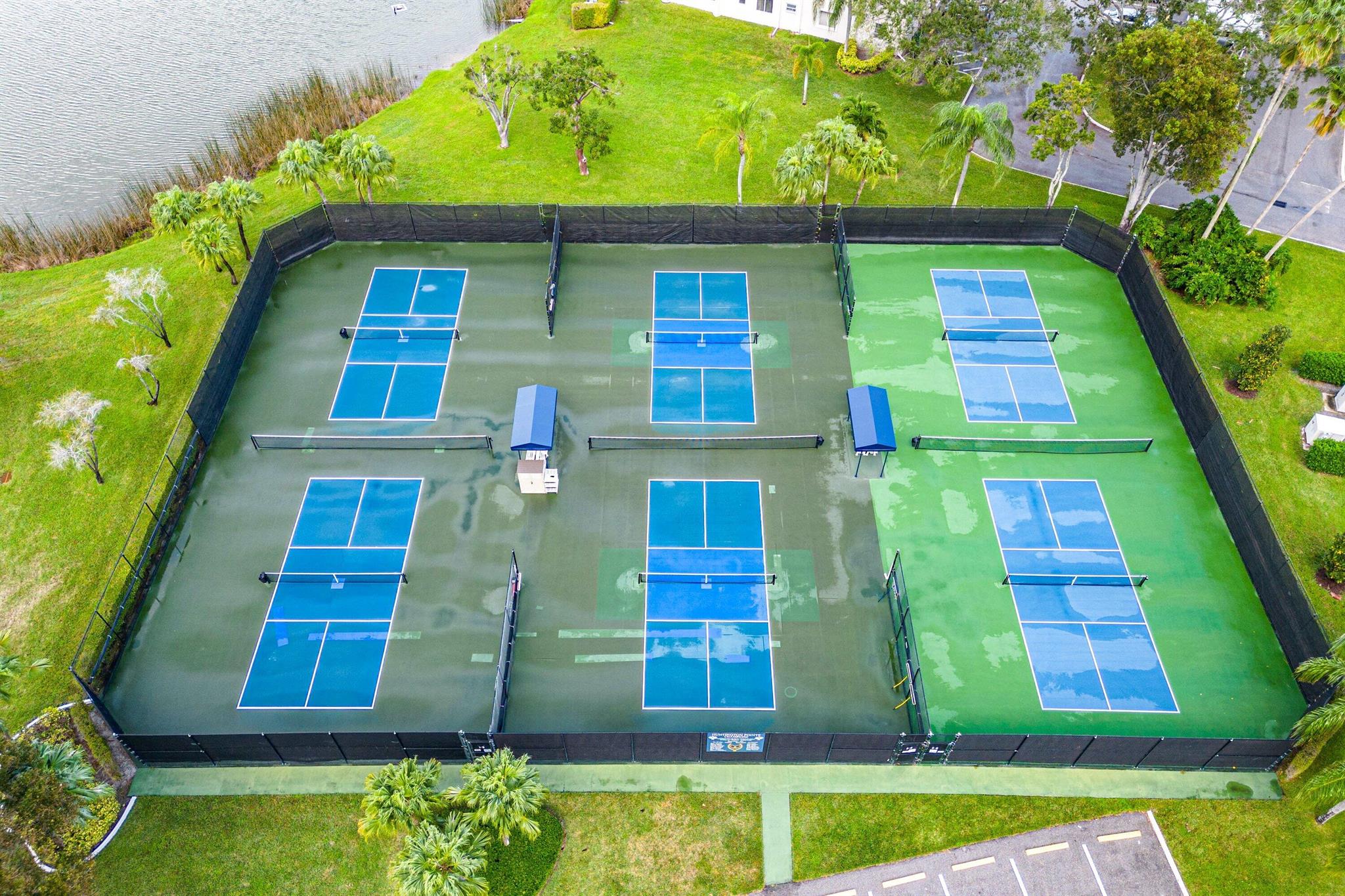 HUNTINGTON POINTE - Residential