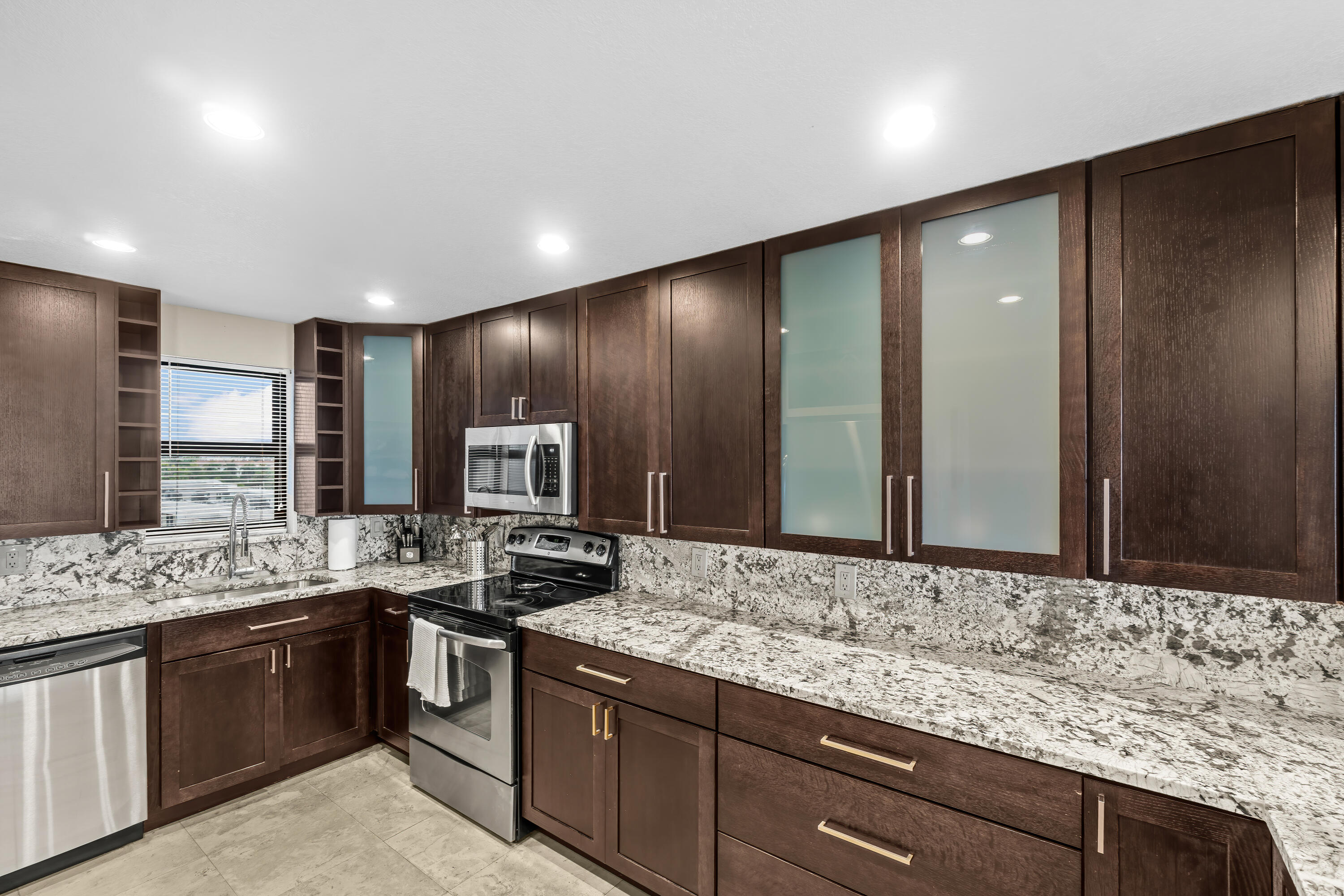 2400 Deer Creek Country Club Boulevard 609-1