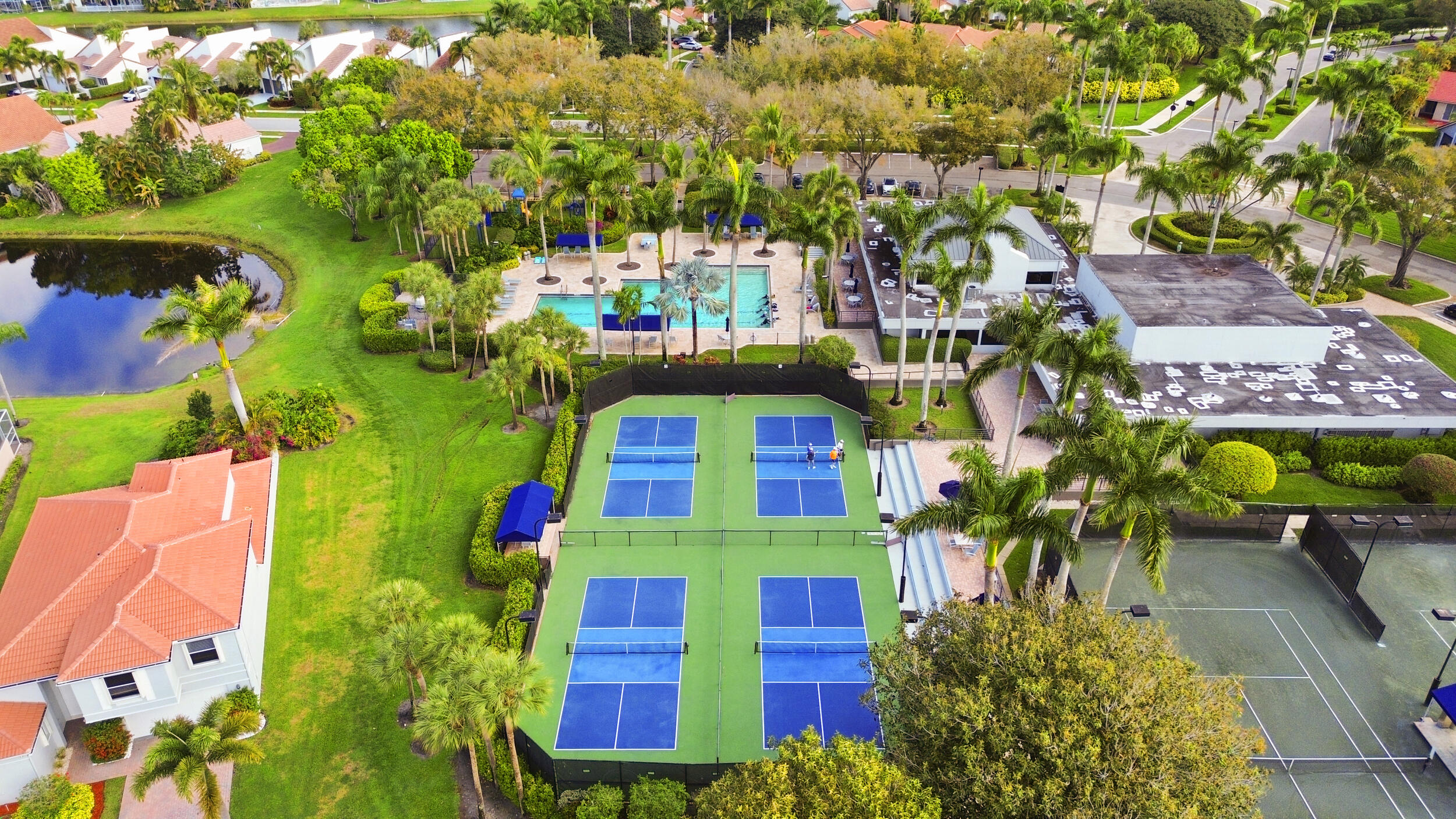 COPPER LAKE - Residential