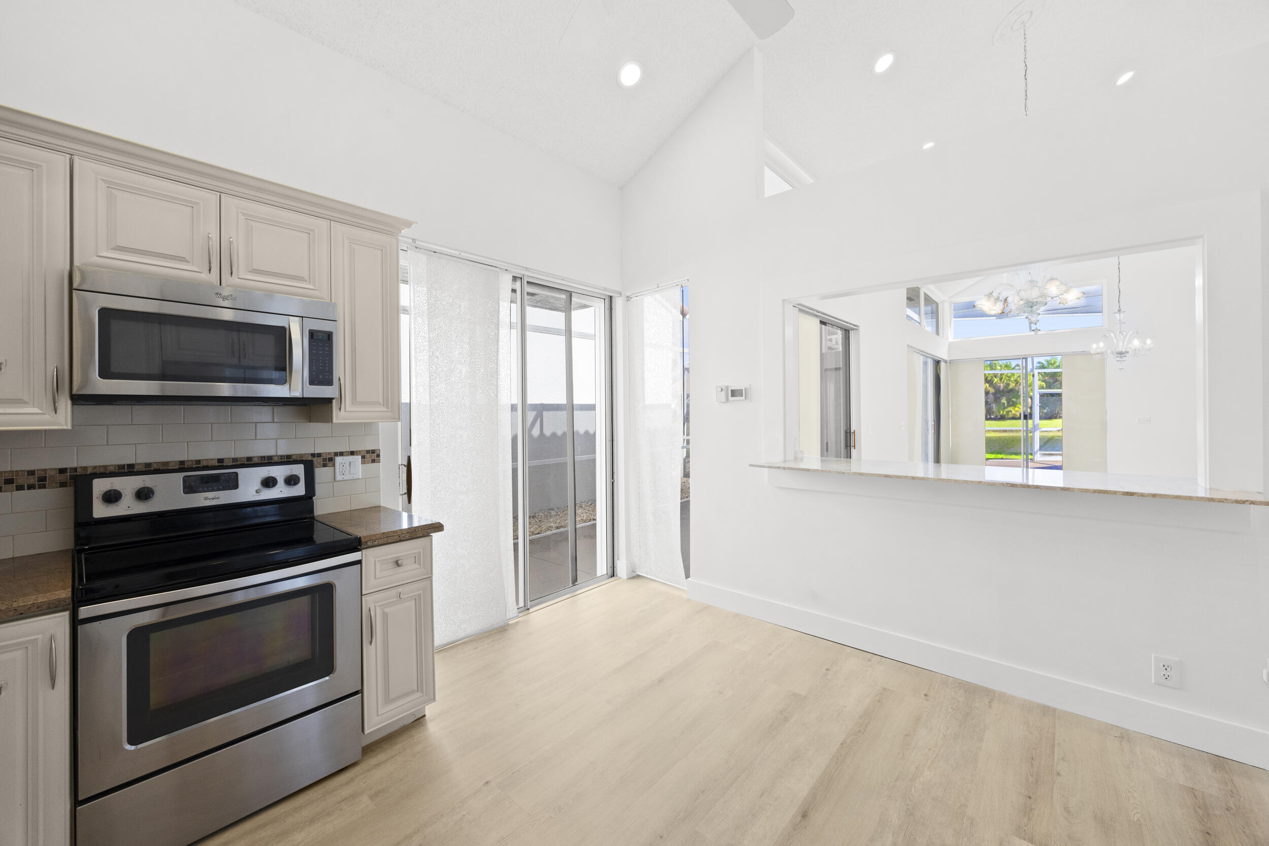 COPPER LAKE - Residential