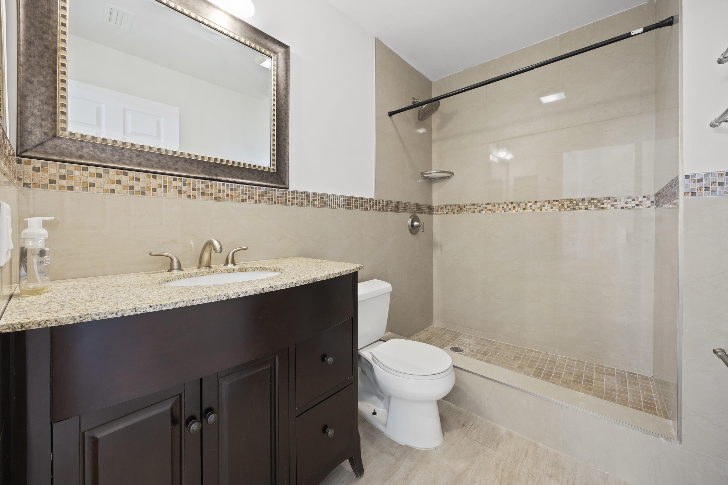 COPPER LAKE - Residential