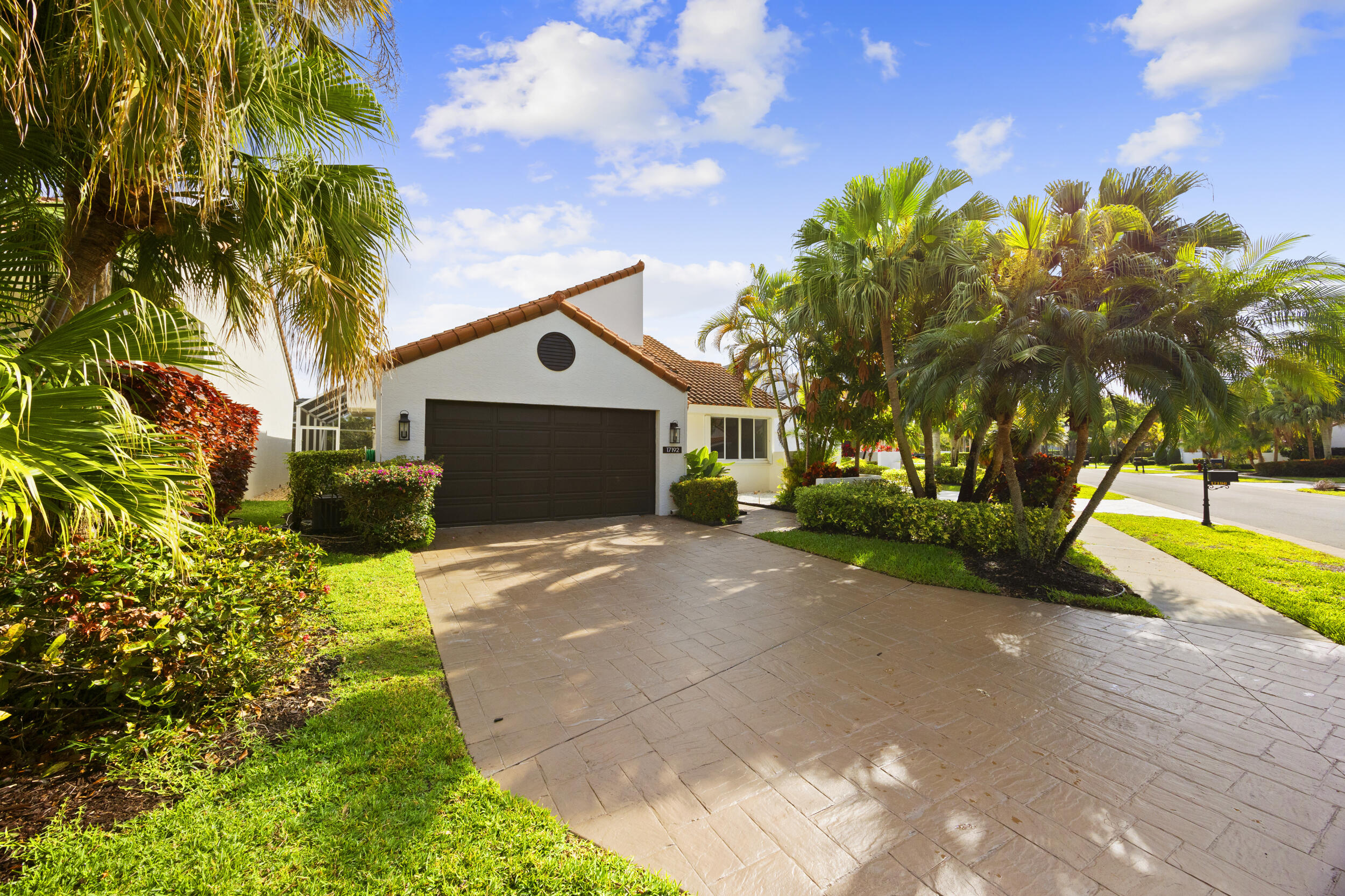 COPPER LAKE - Residential