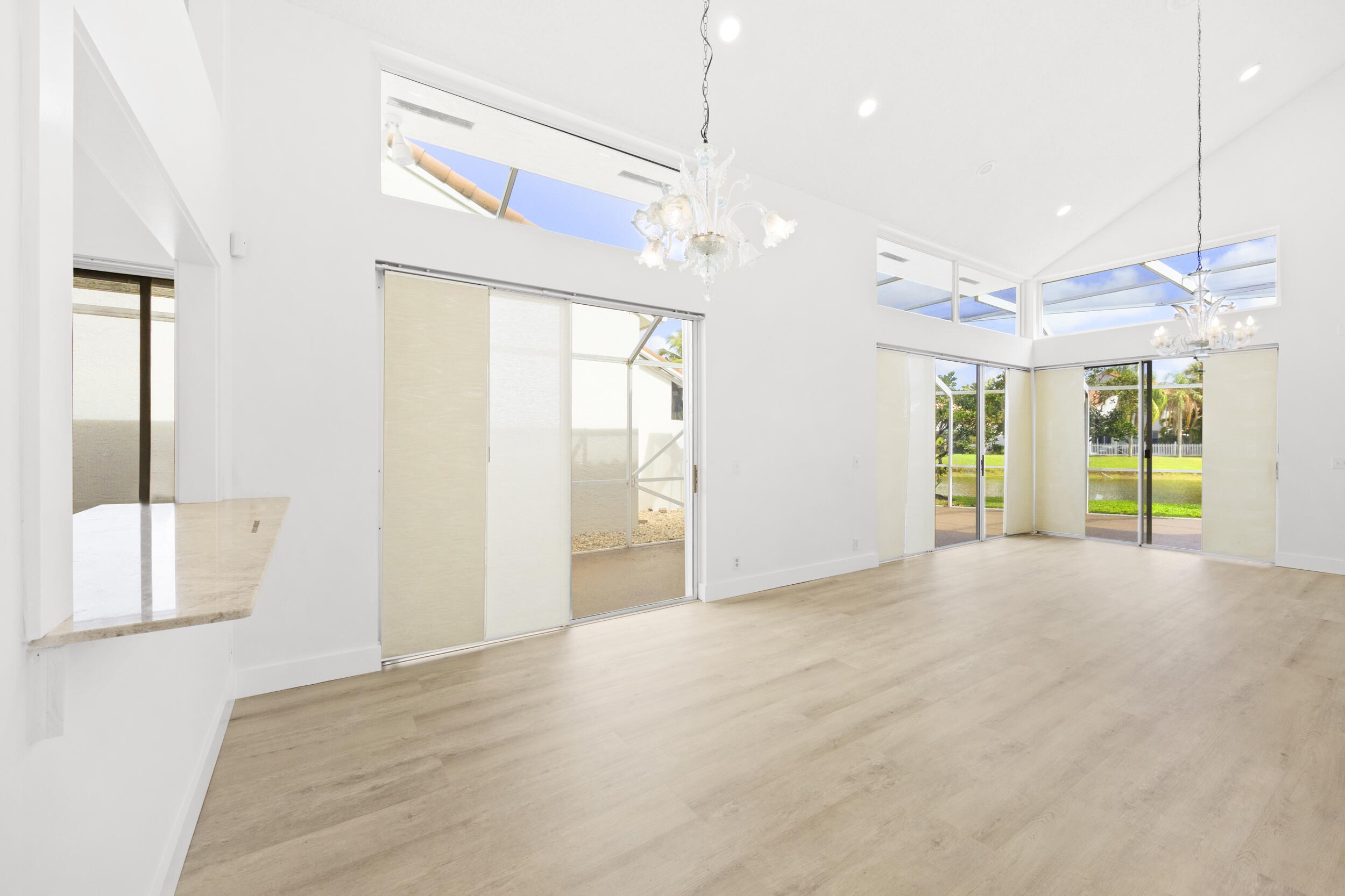 COPPER LAKE - Residential