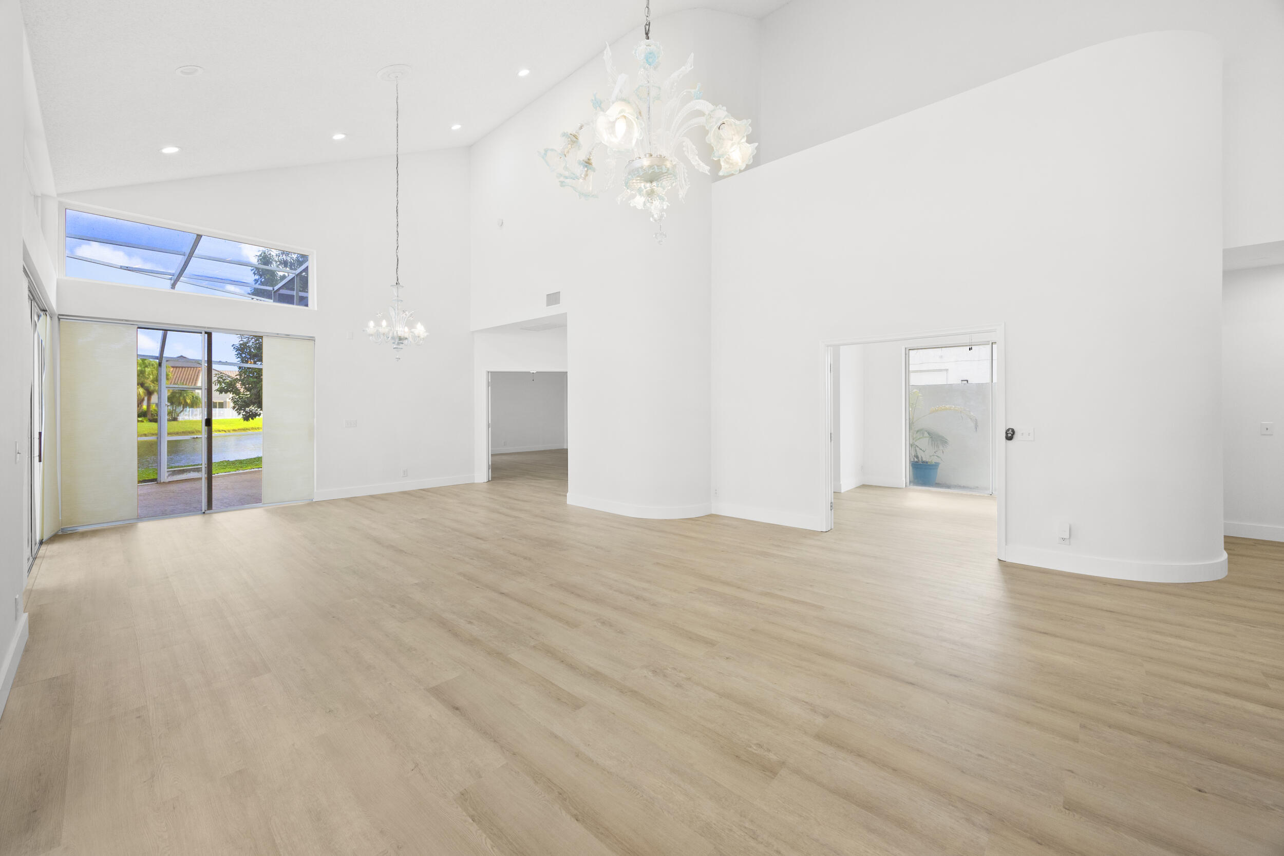 COPPER LAKE - Residential