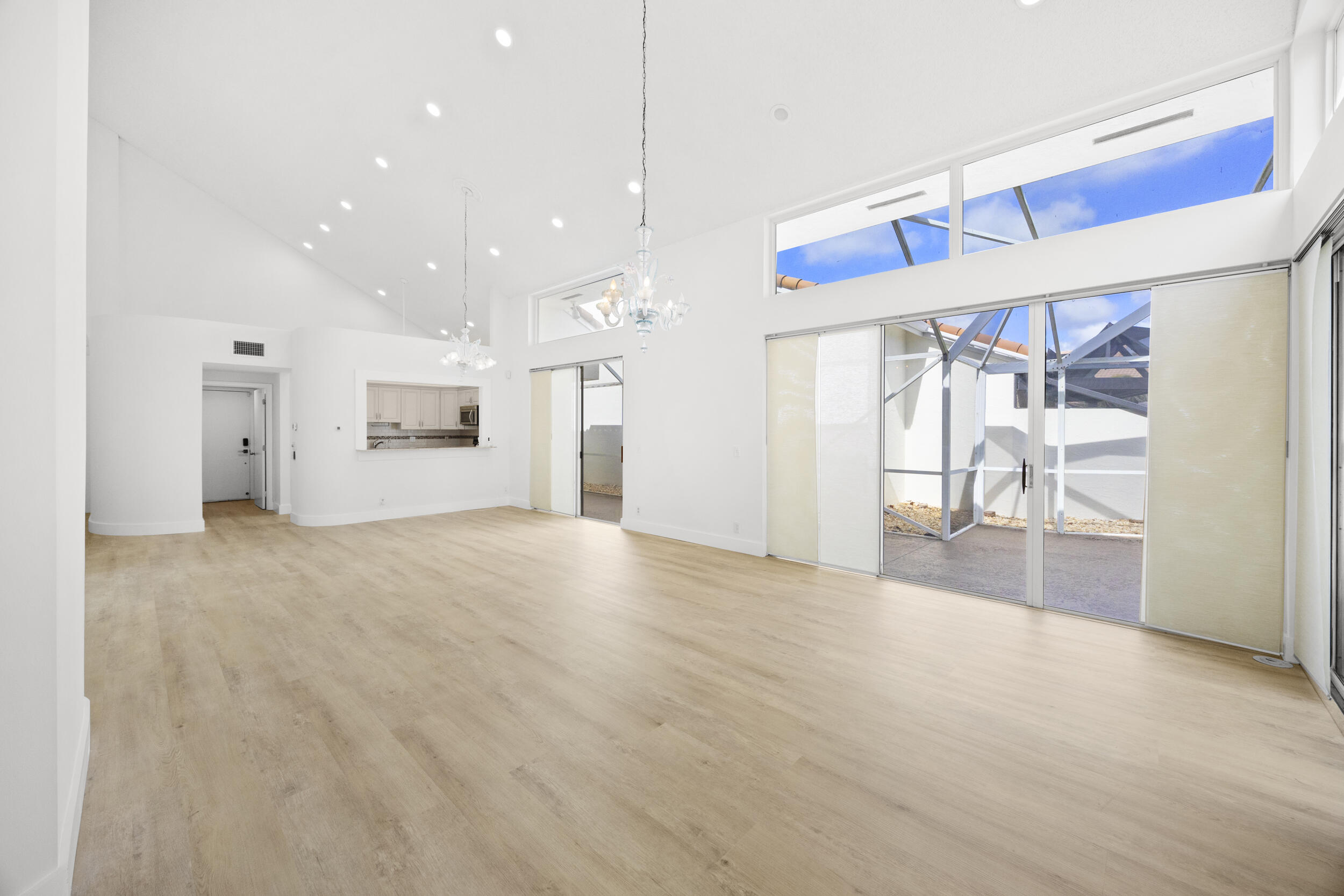 COPPER LAKE - Residential