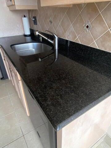 MAYFAIR HOUSE - Residential