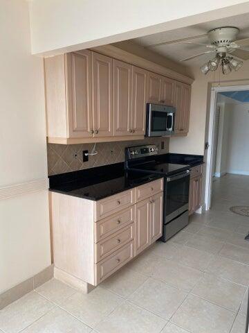 MAYFAIR HOUSE - Residential