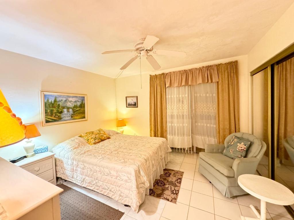 MURRY HILLS APT BLDG CONDO - Residential Lease